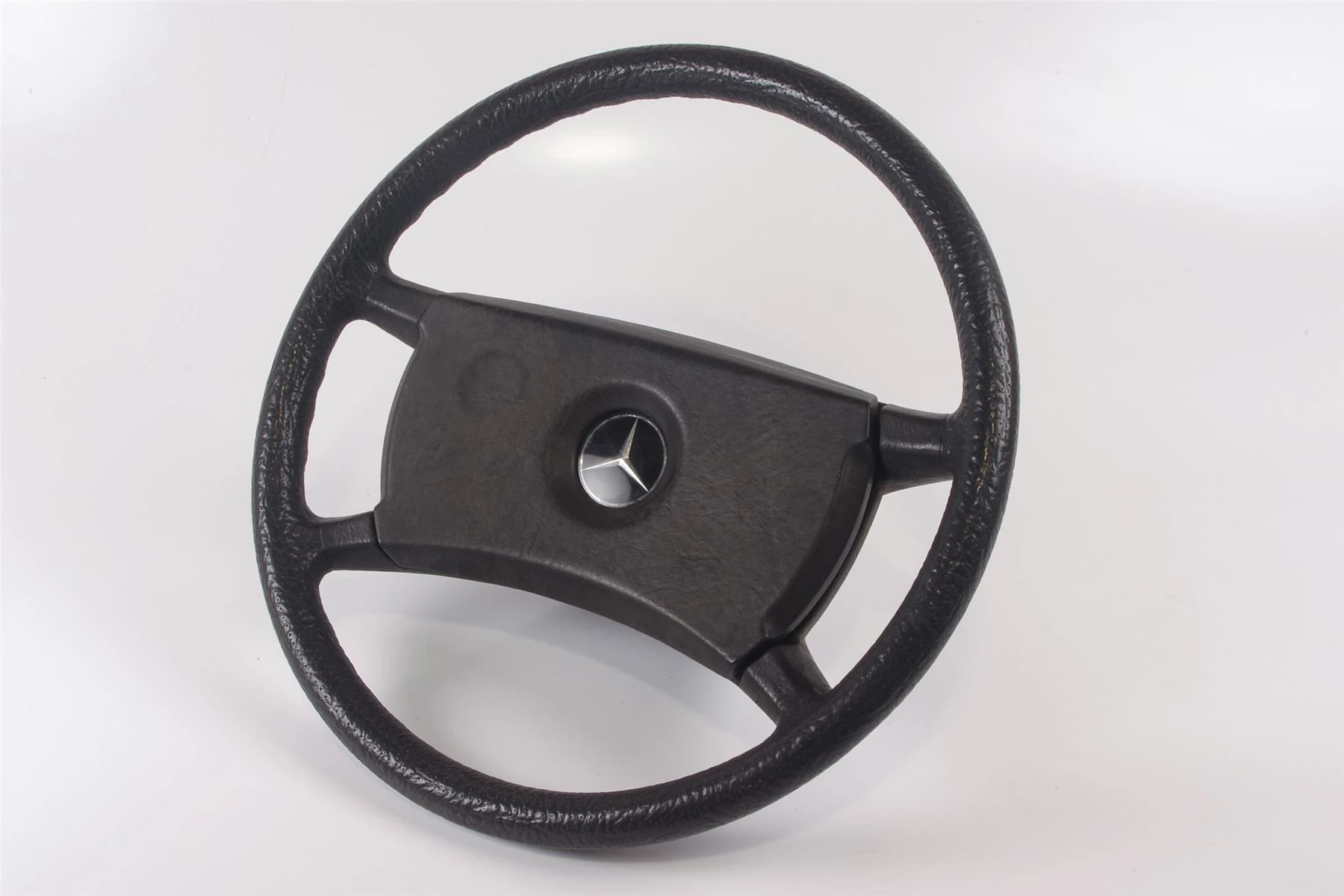 Mercedes 1234600203 Steering Wheel - Black (a) | C107 R107 SL W116 S W123 E