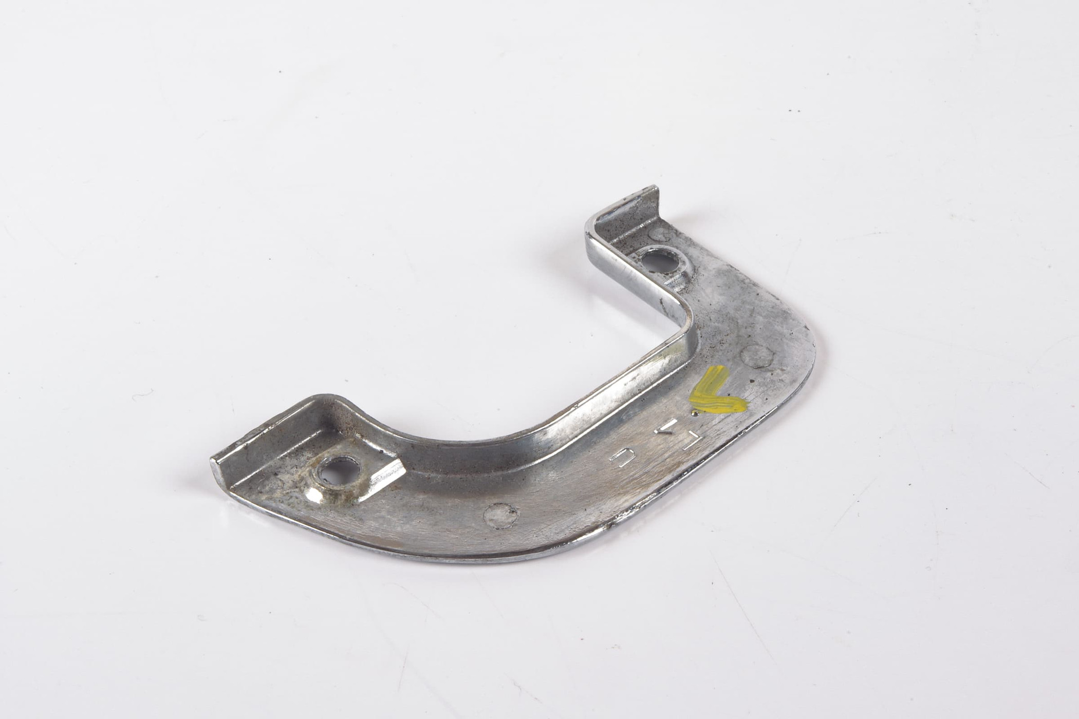 Mercedes 1087230124 Door Chrome Trim - Left (b) | C107 R107 SL W108 W109 W111...