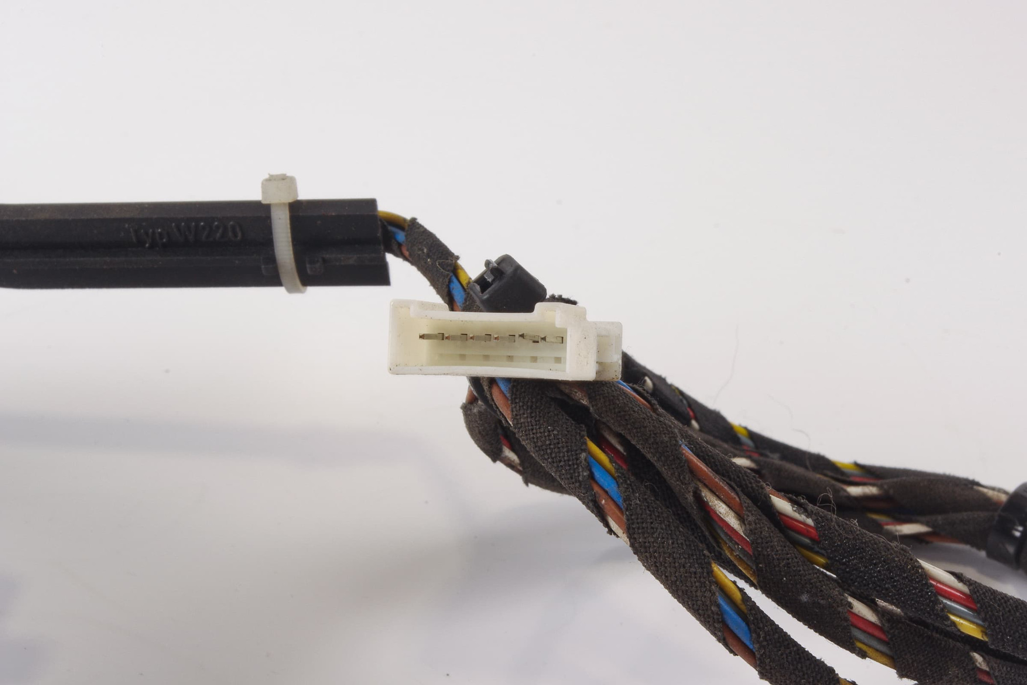 Mercedes 2307600434 Exterior Door Handle Mechanism - Right | R230 SL