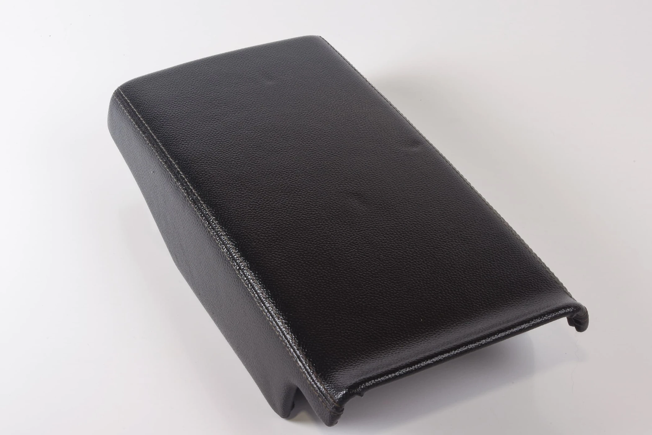 Mercedes 2306801239 Centre Console Armrest Lid - Rear Grey | R230 SL