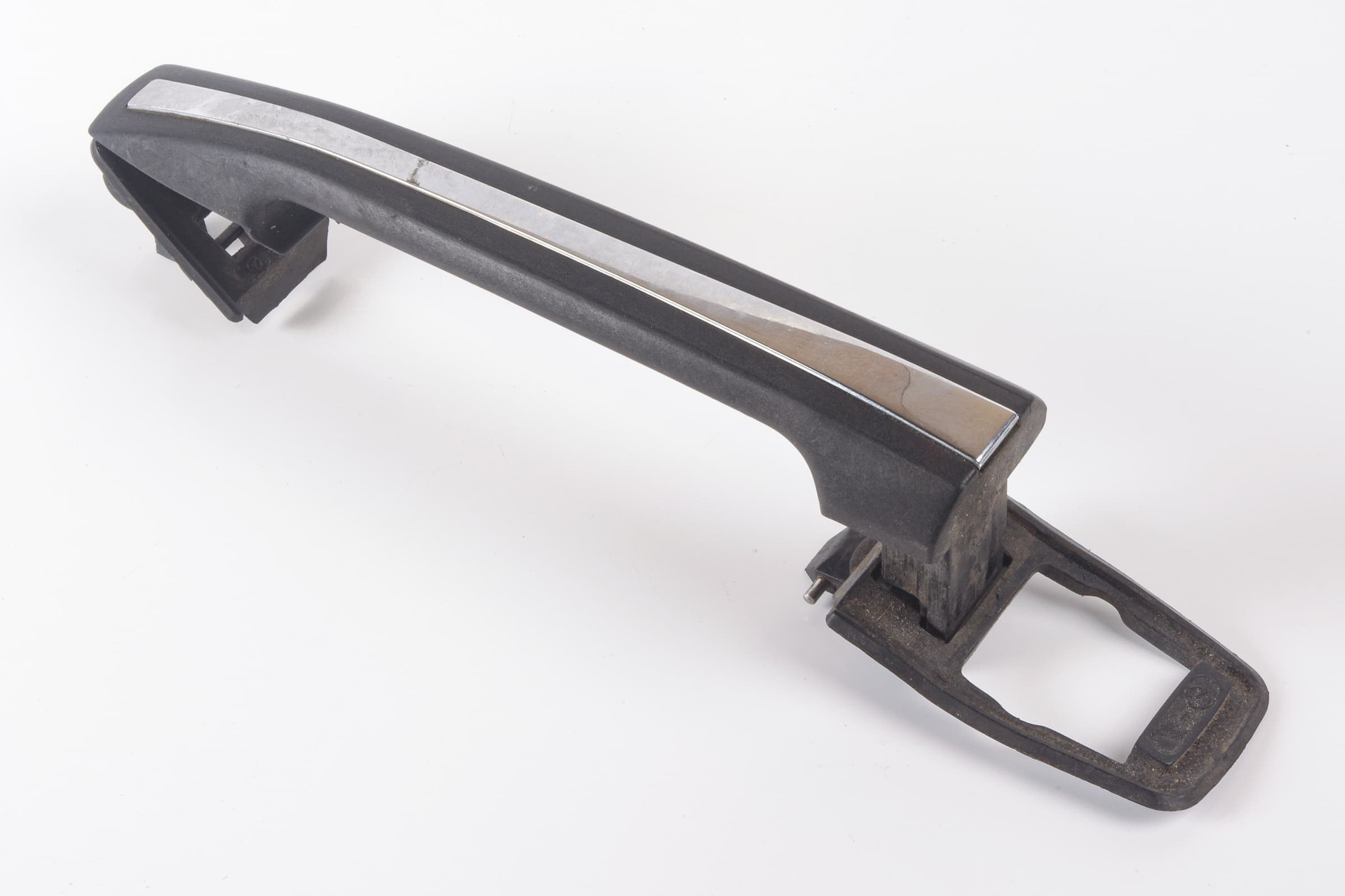 Mercedes 1247600770 Exterior Door Handle - Left | C124 A124 E