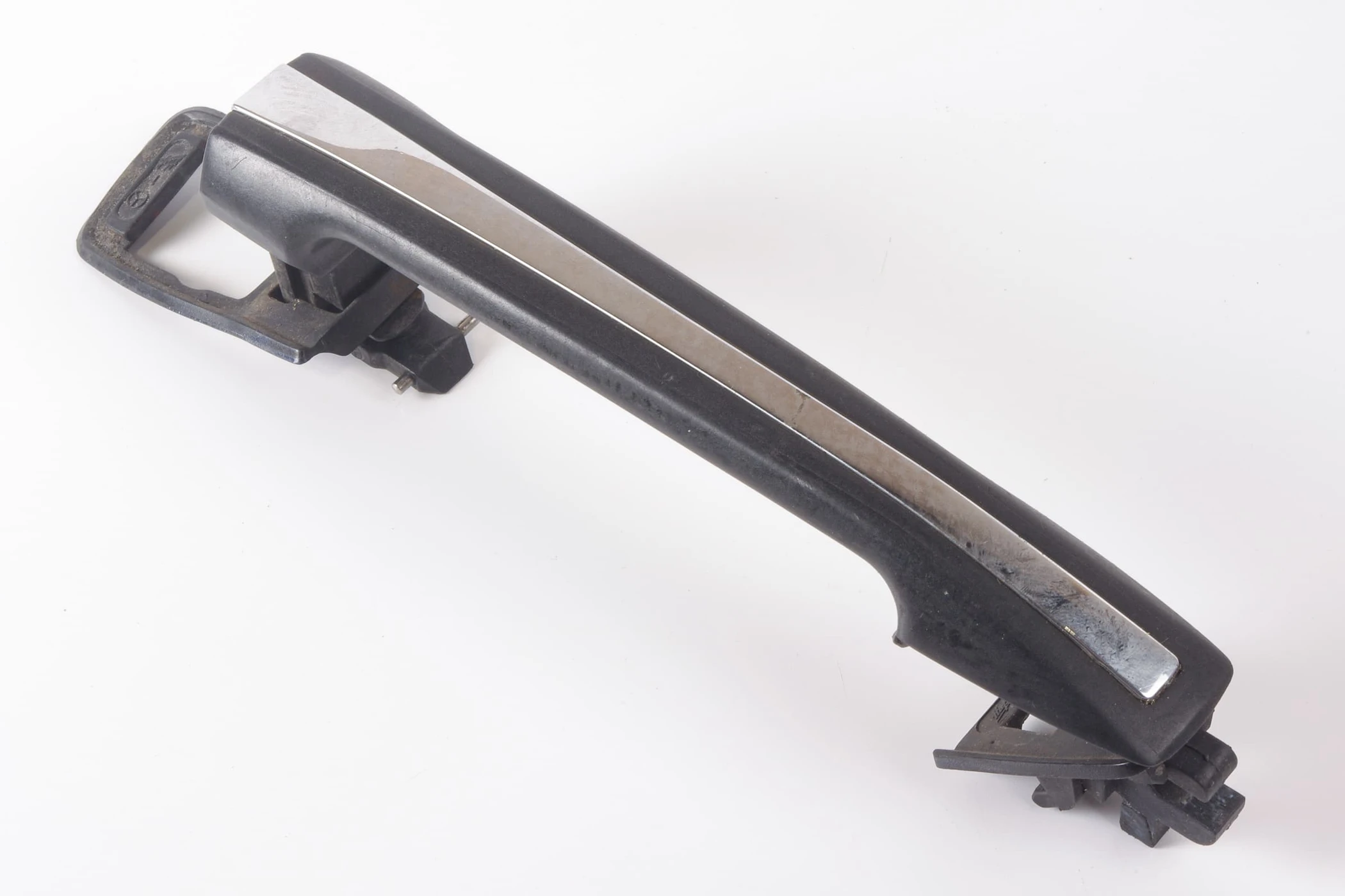 Mercedes 1247600770 Exterior Door Handle - Left | C124 A124 E