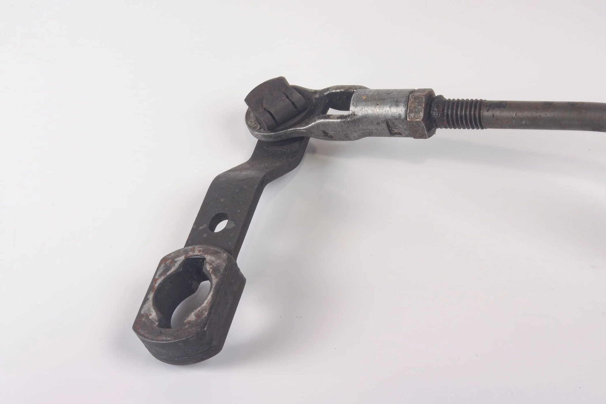 Mercedes 4602672217 Gear Selector Rod | W460 W461 G