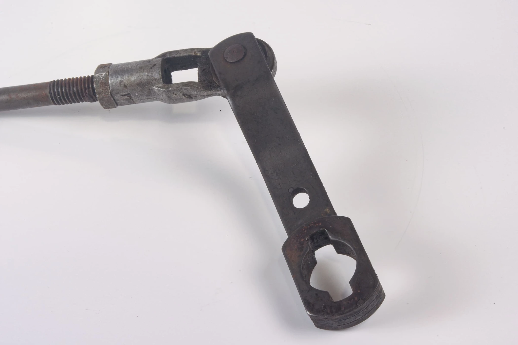 Mercedes 4602672217 Gear Selector Rod | W460 W461 G