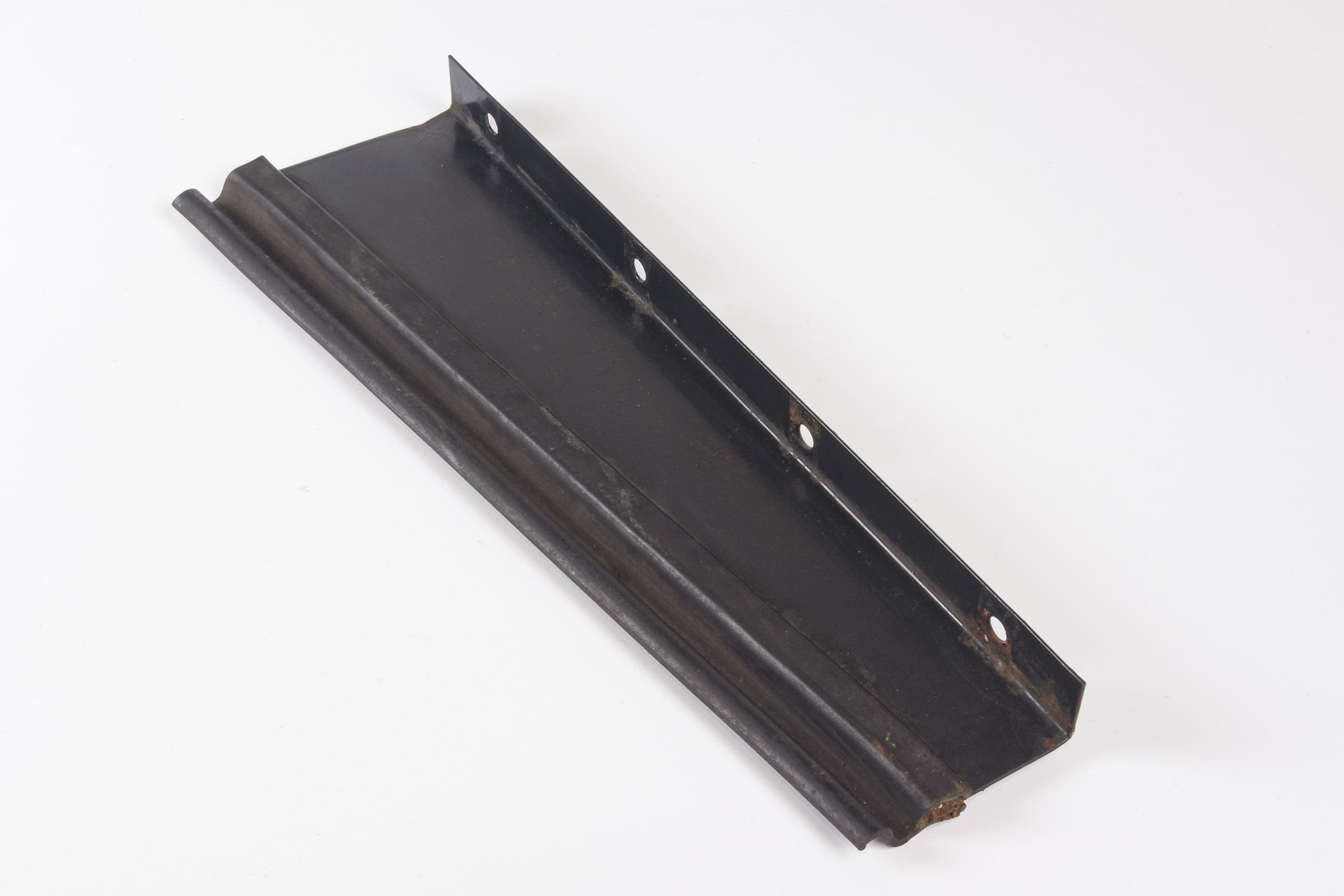 Mercedes 4606260540 Radiator Cover - Right | W460 W461 G