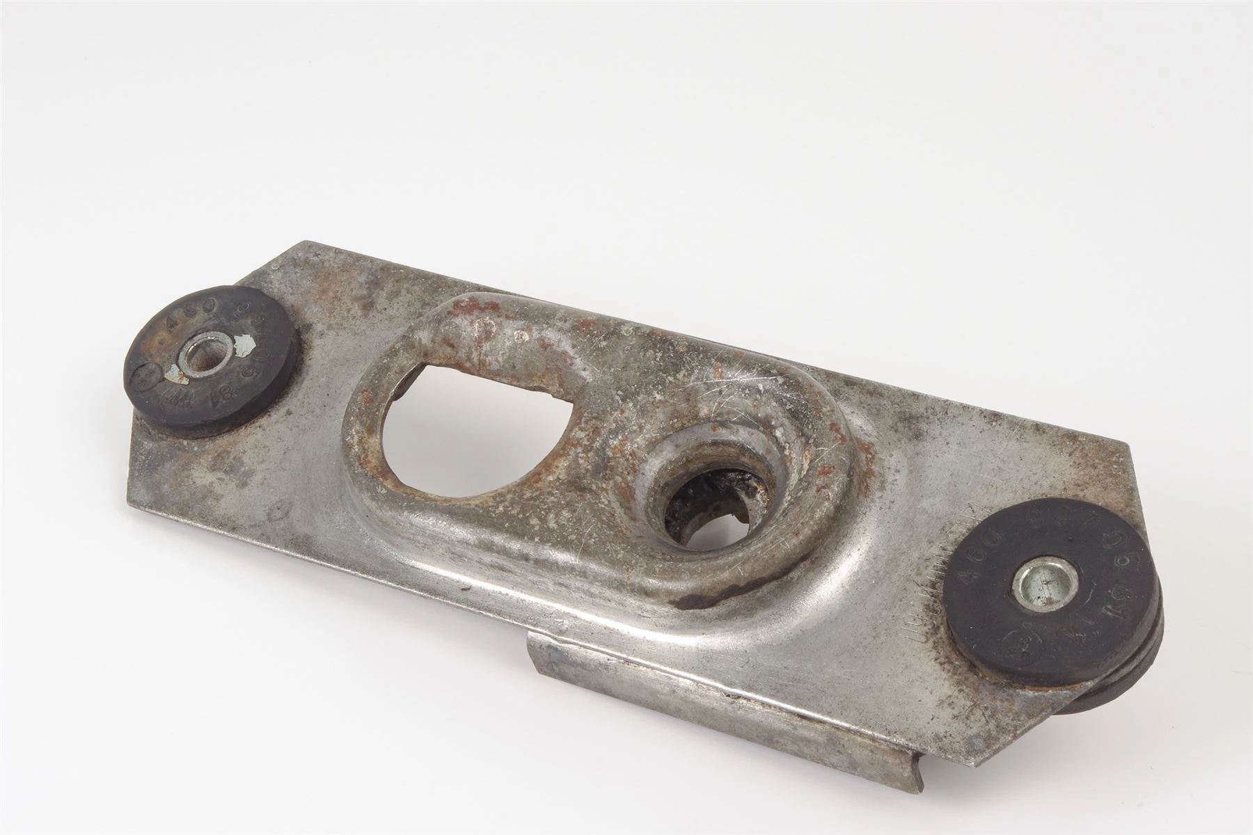 Mercedes 4608800360 Bonnet Catch | W460 W461 W463 G