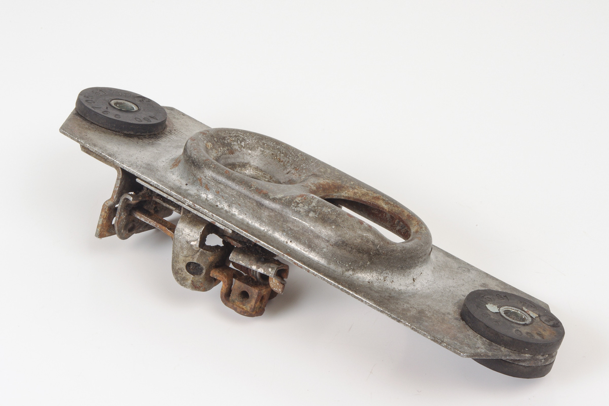 Mercedes 4608800360 Bonnet Catch | W460 W461 W463 G