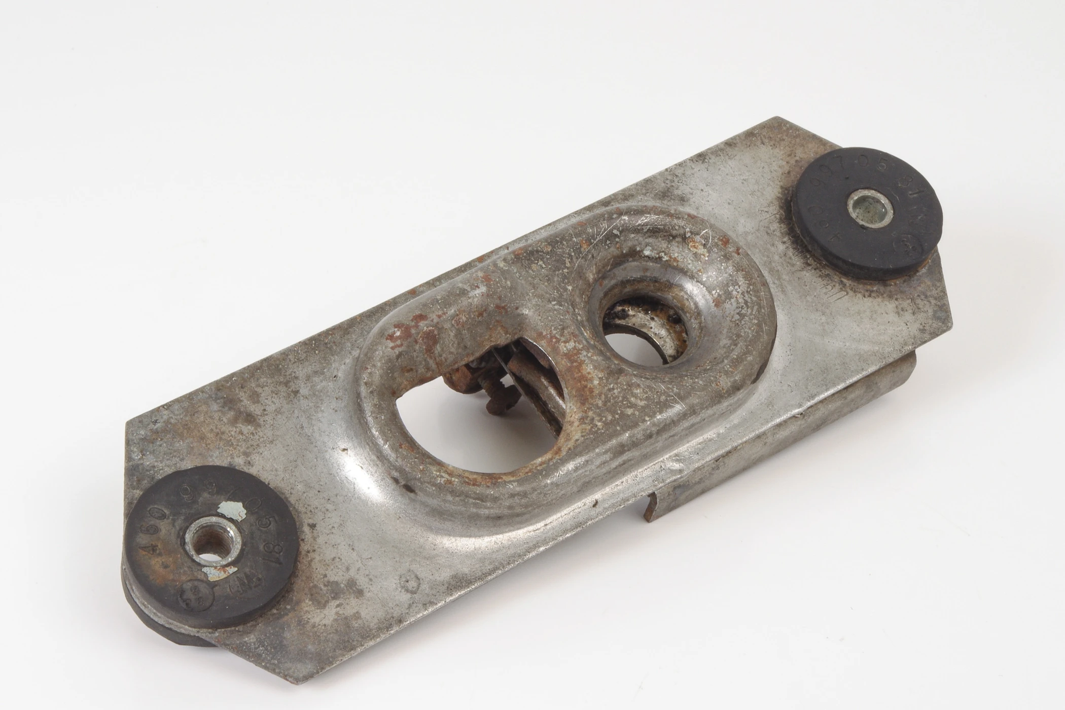 Mercedes 4608800360 Bonnet Catch | W460 W461 W463 G