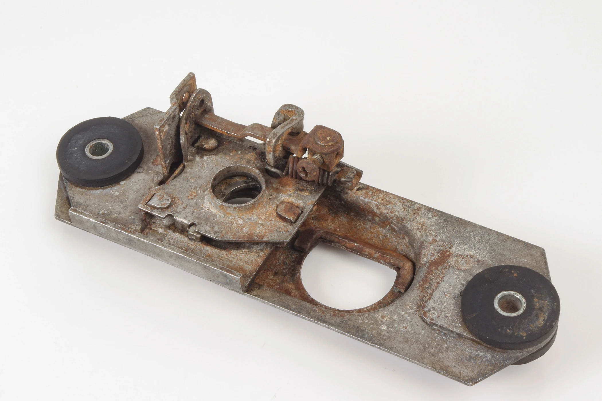 Mercedes 4608800360 Bonnet Catch | W460 W461 W463 G