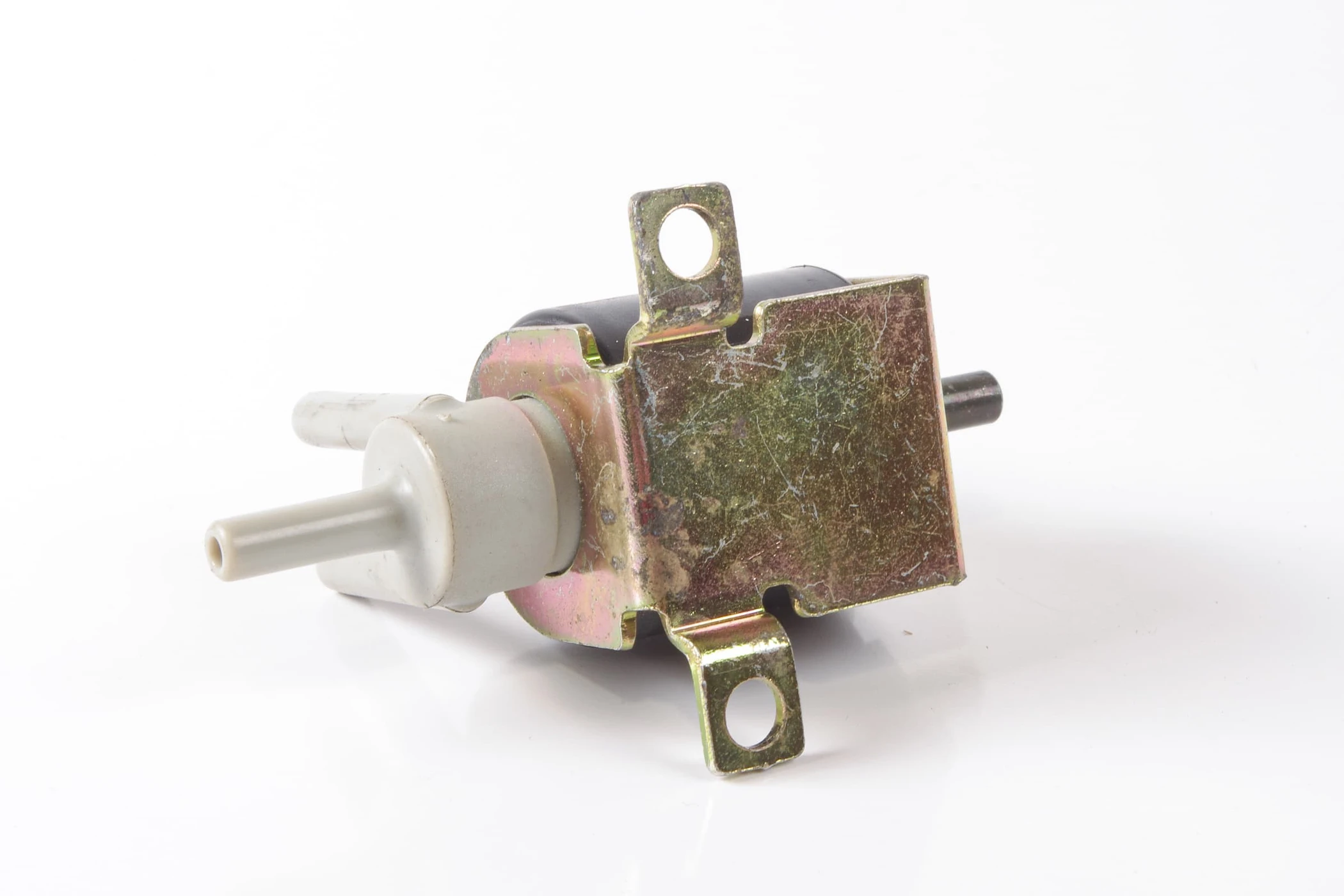 Mercedes 0008001178 Heater Valve | S124 W124 V124 C124 A124 E