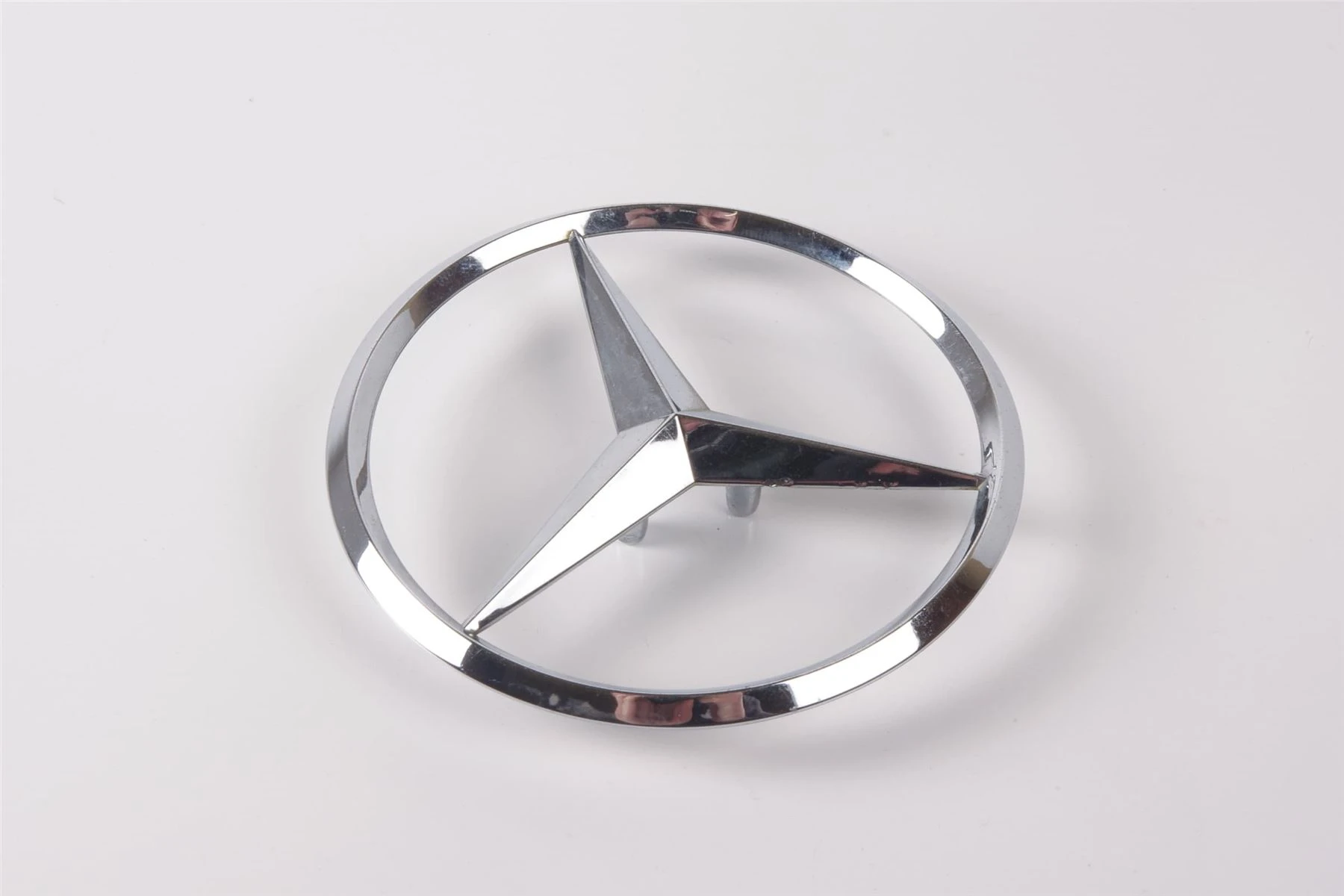Mercedes 2307580058 Boot Badge - Rear | R230 SL