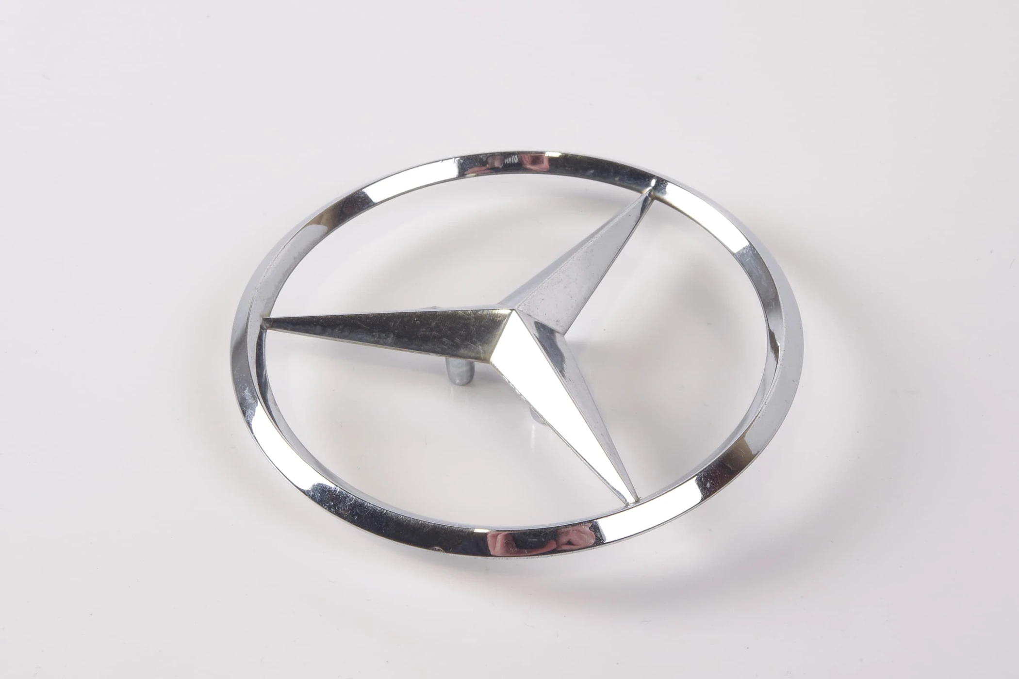 Mercedes 2307580058 Boot Badge - Rear | R230 SL
