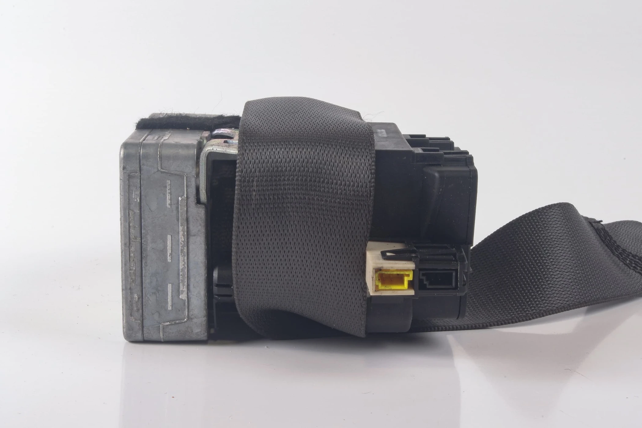 Mercedes 2308600285 Seat Belt - Front Right Grey | R230 SL