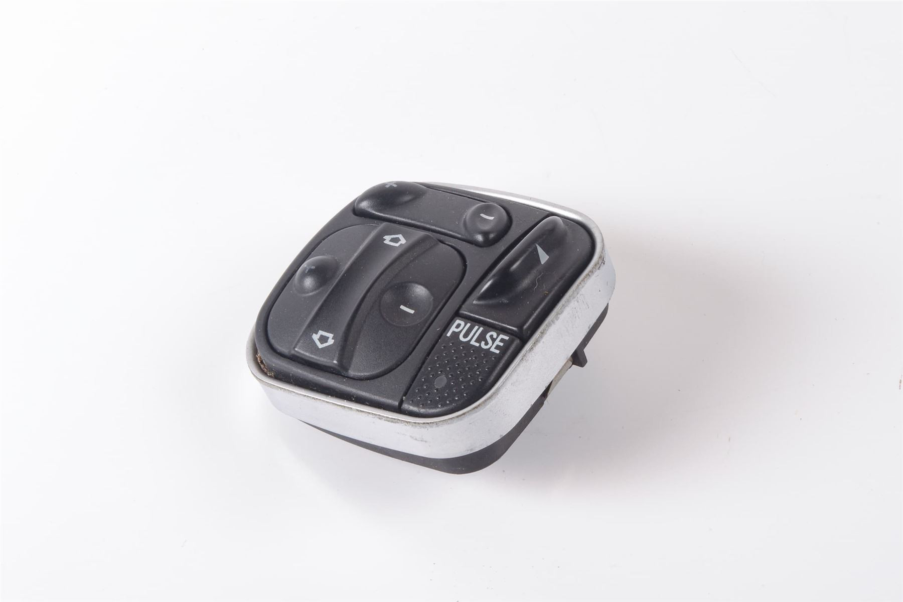 Mercedes 2158207210 Seat Massage Switch - Front Grey | W211 E C215 CL C219...