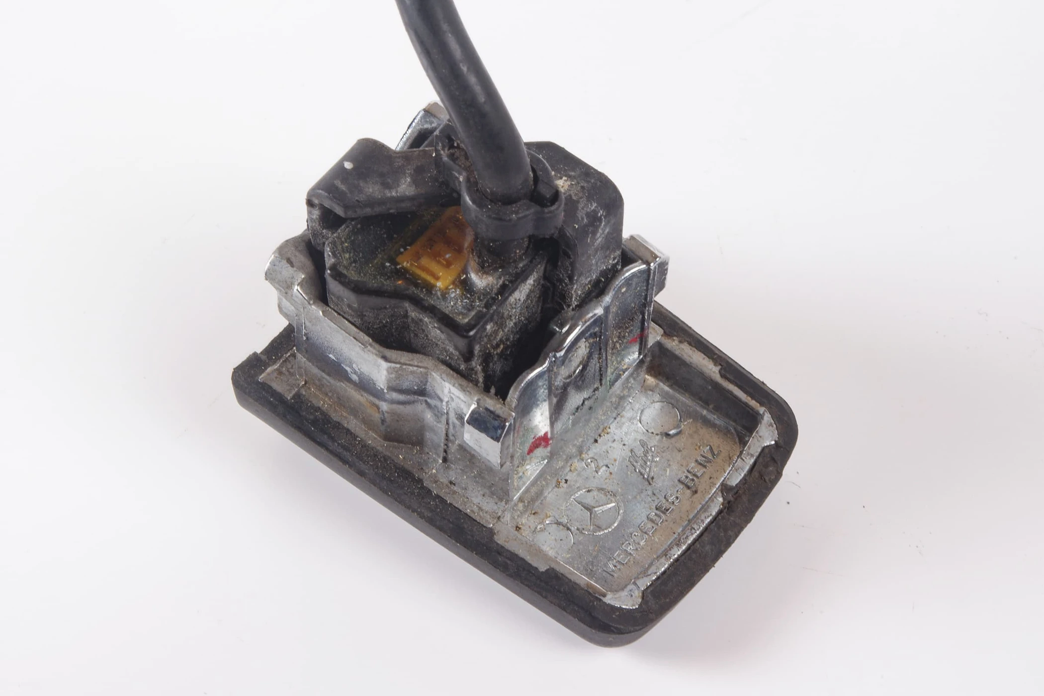 Mercedes 1248200197 Door Lock Infrared Receiver - Left | S124 W124 C124 A124 E