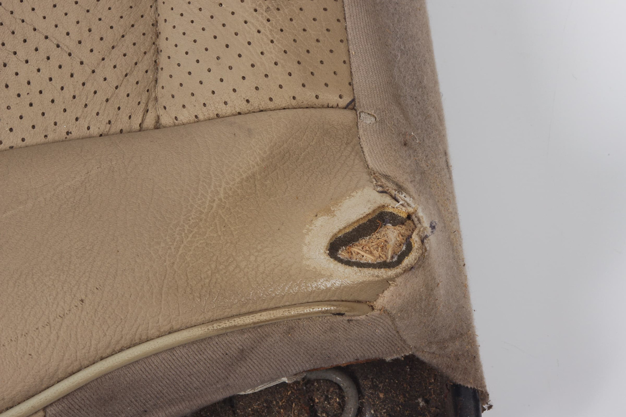 Mercedes 1249105346 Seat Base - Front Beige | A124 E