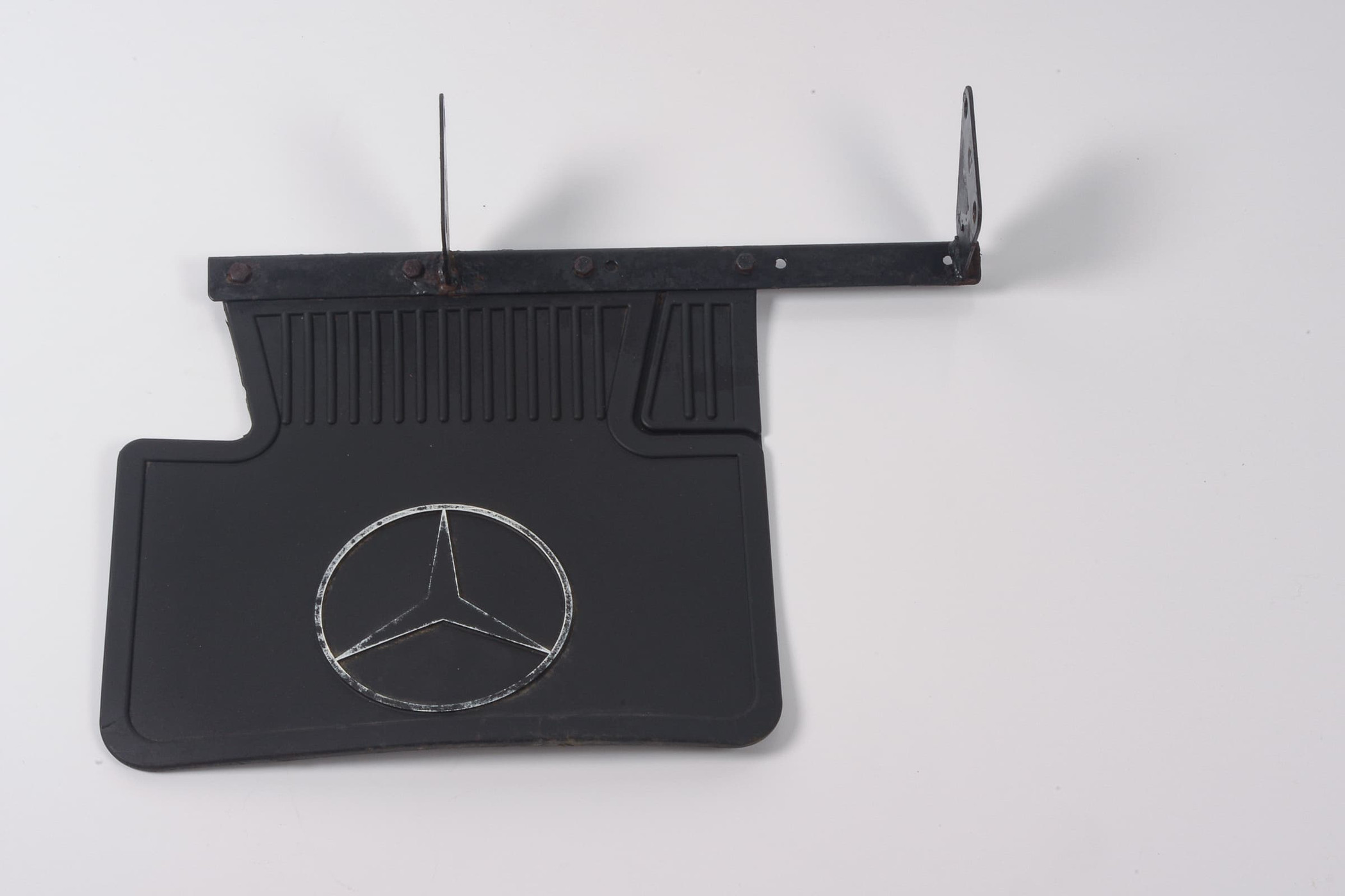 Mercedes 4608891105 Mud Flap - Rear Left | W460 W461 W463 G