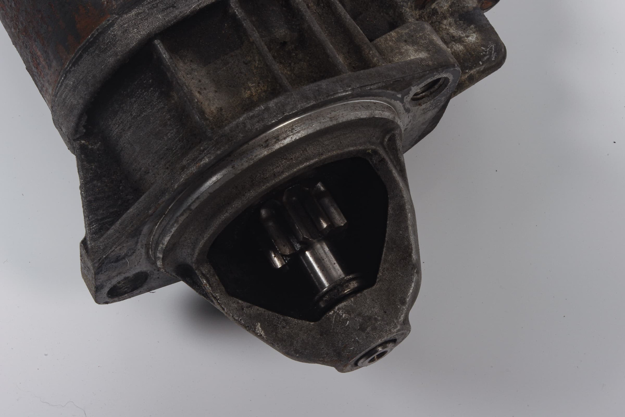 Mercedes 0021517001 Starter Motor | C107 R107 SL W110 W114 W123 E W111 W116 S