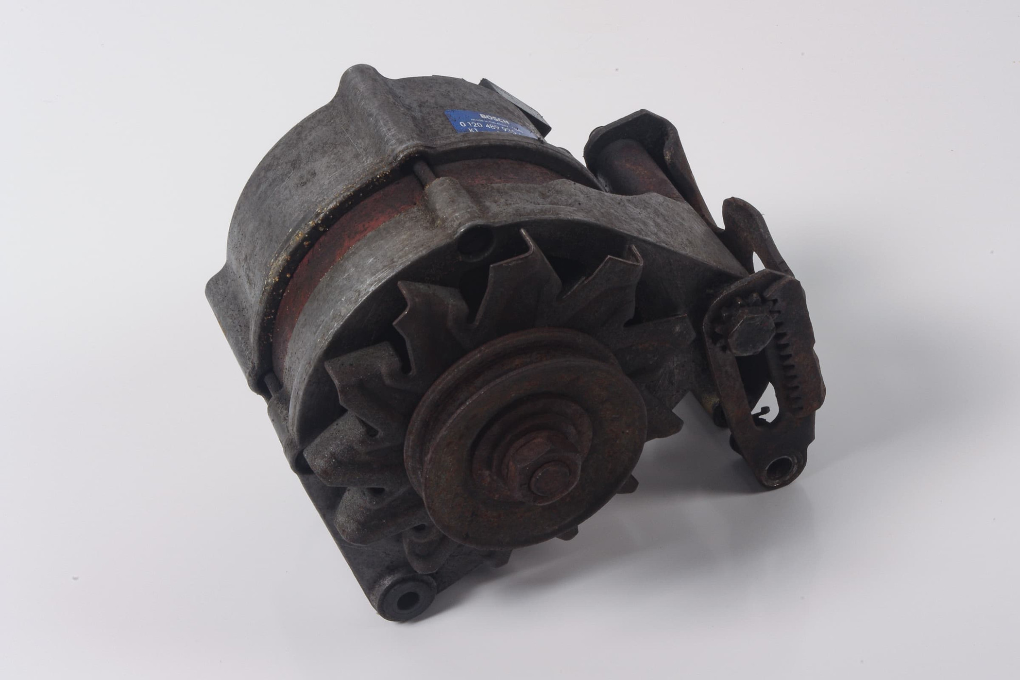 Mercedes 0051549802 Alternator | C107 R107 SL W115 W123 W124 W210 E W116 W126...