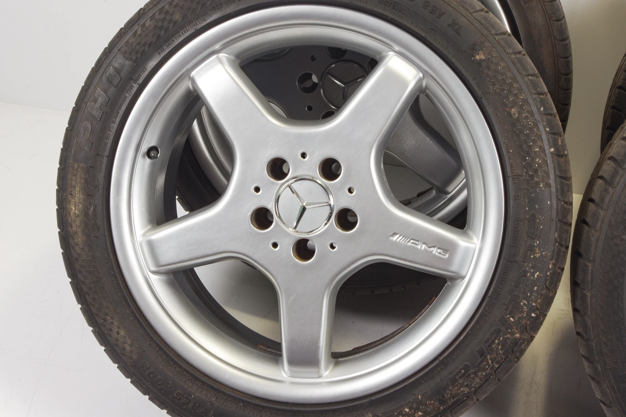 Mercedes 2304012002 AMG Alloy Wheel x4 - Silver | R230 SL