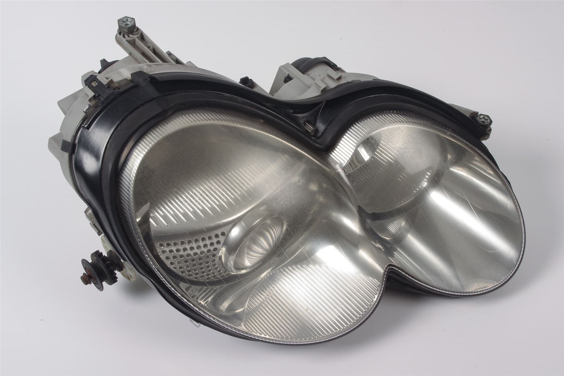 Mercedes 2308200259 Headlight - Right | R230 SL