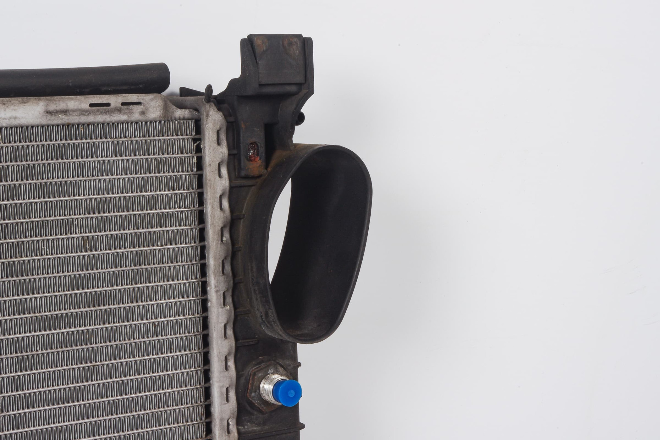 Mercedes 2205002003 Radiator | C215 CL W220 S R230 SL