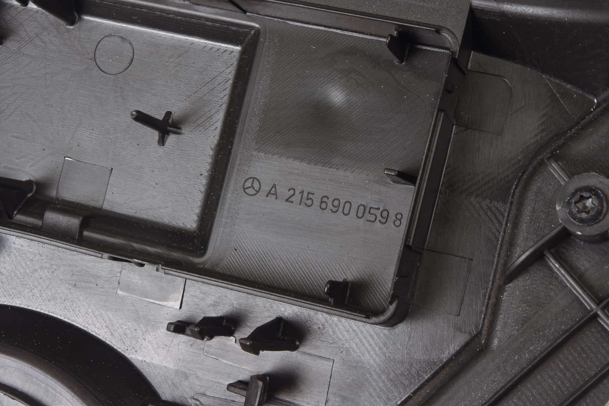 Mercedes 2156900598 Antenna Housing - Left | C215 CL