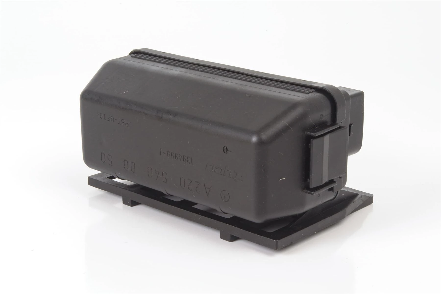 Mercedes 2205400050 Fuse Box | C215 CL W220 S