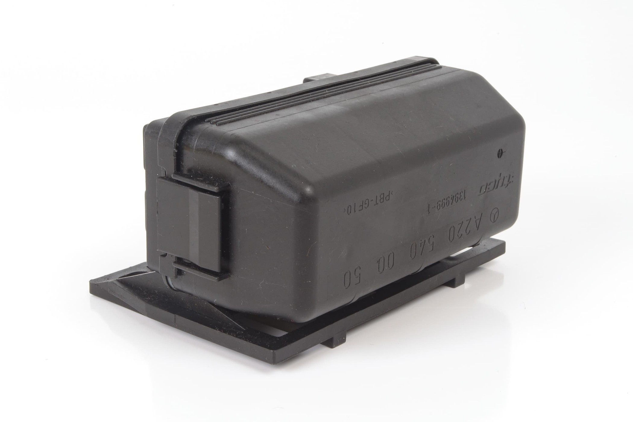 Mercedes 2205400050 Fuse Box | C215 CL W220 S