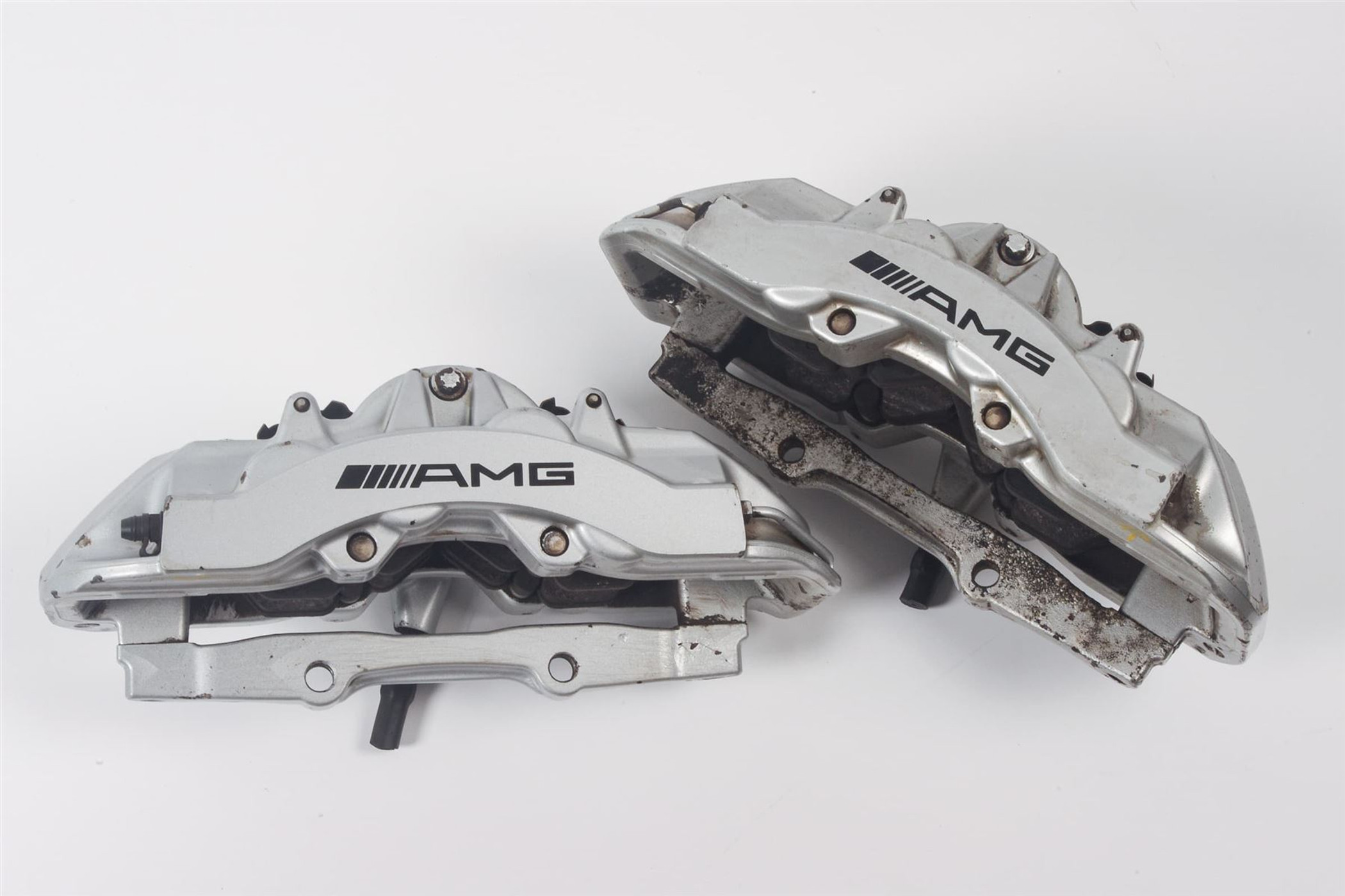 Mercedes 0034203183 Brake Caliper x2 - Front | W211 E C215 CL C219 CLS W220 S...