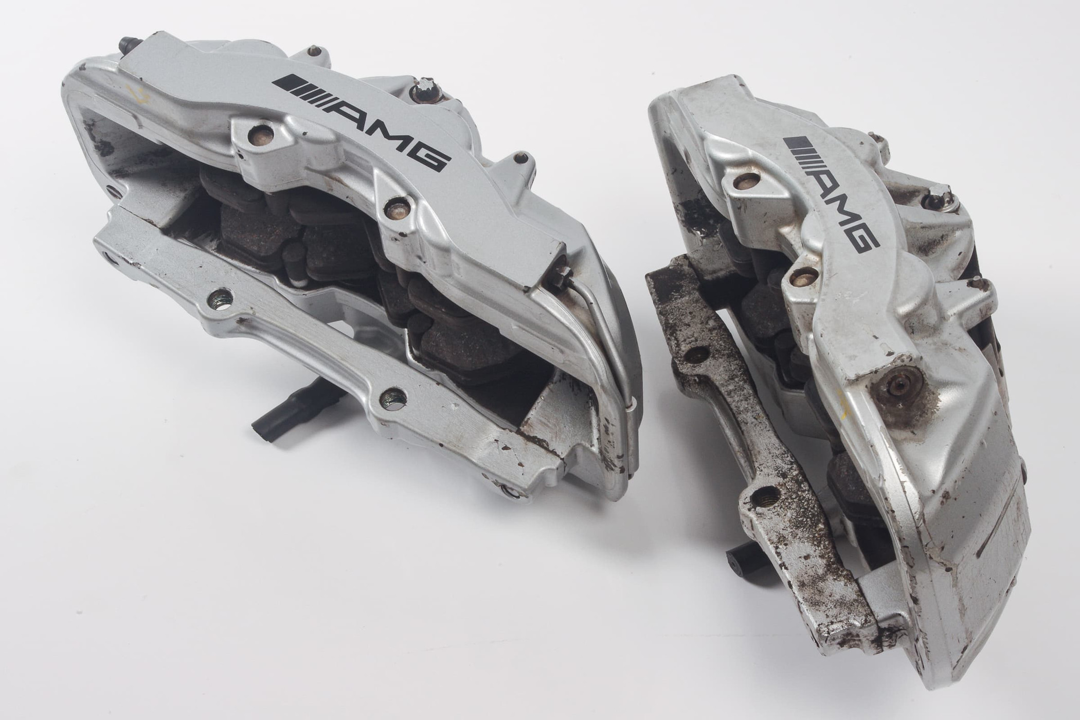 Mercedes 0034203183 Brake Caliper x2 - Front | W211 E C215 CL C219 CLS W220 S...