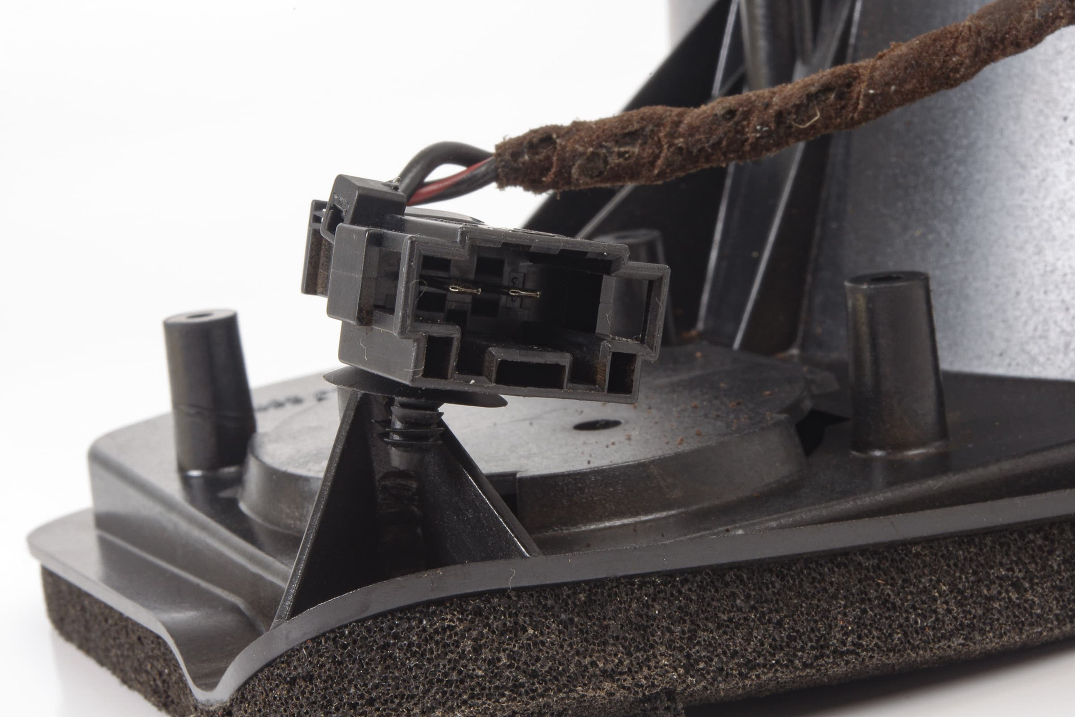 Mercedes 2158201602 Subwoofer | C215 CL