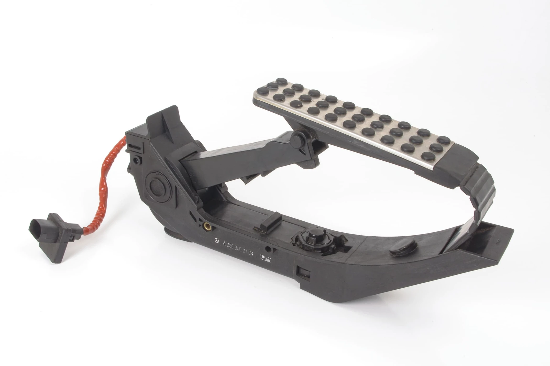 Mercedes 2203000104 AMG Throttle Pedal | C215 C216 CL W220 W221 S