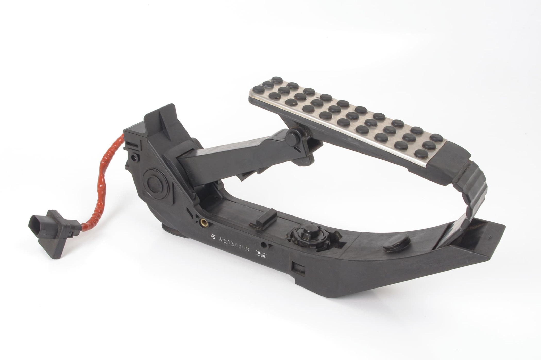 Mercedes 2203000104 AMG Throttle Pedal | C215 C216 CL W220 W221 S