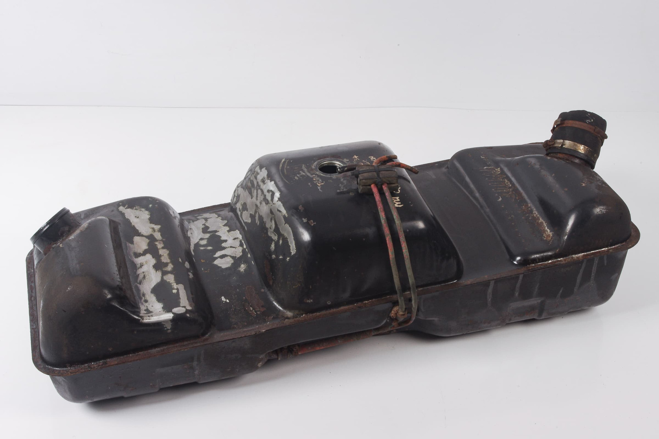 Mercedes 4604700201 Fuel Tank | W460 G