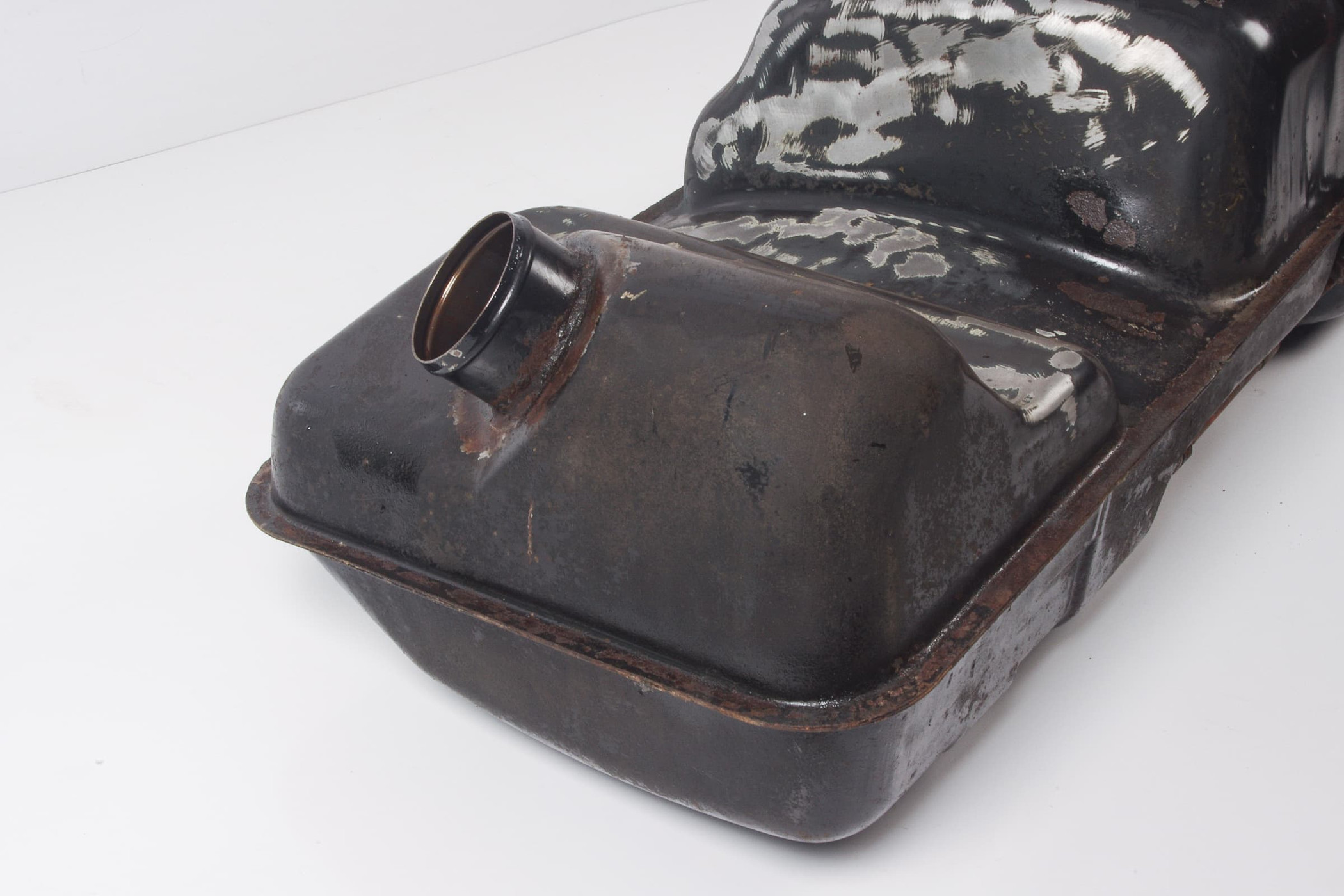 Mercedes 4604700201 Fuel Tank | W460 G