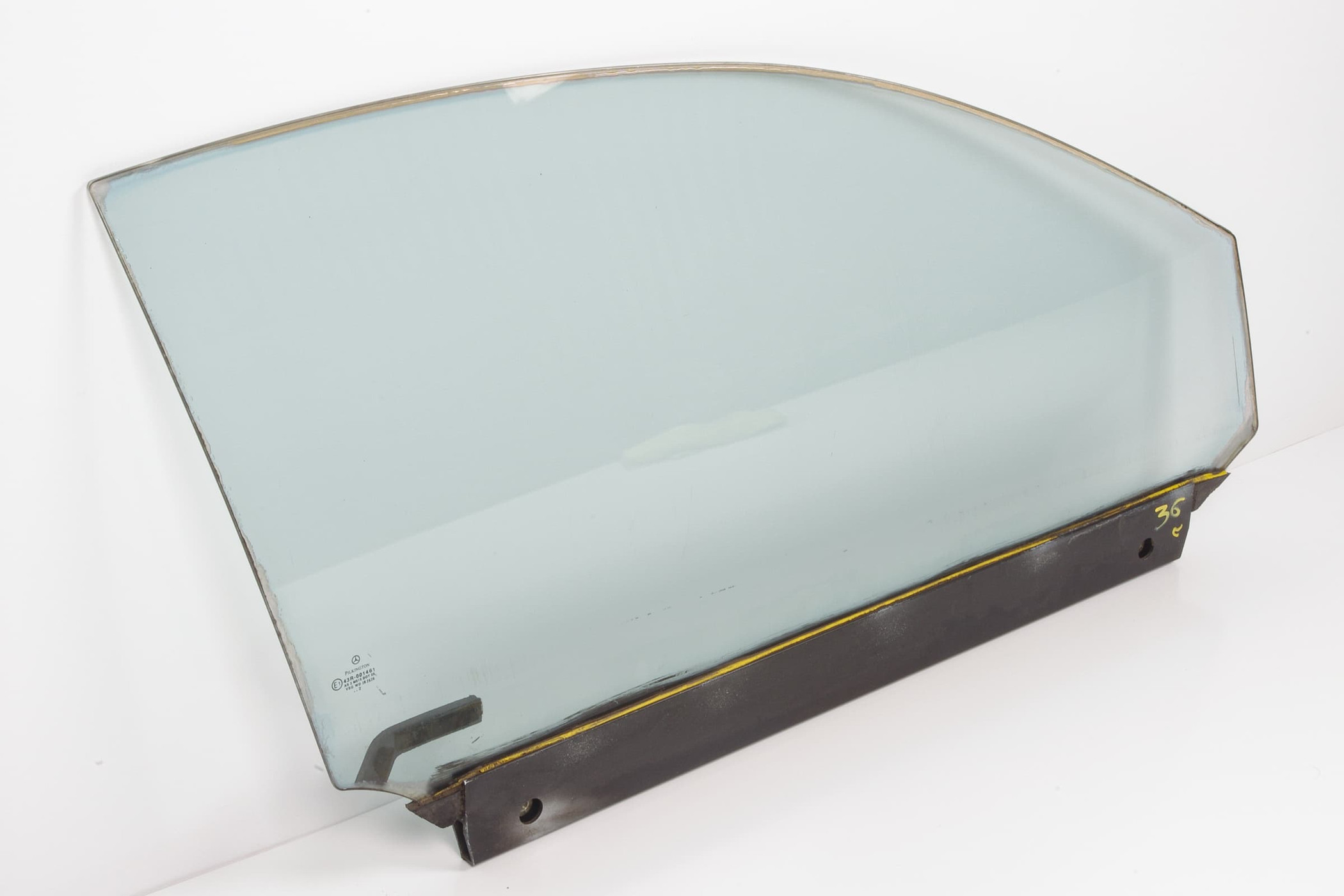 Mercedes 2157200218 Window Glass - Front Right | C215 CL