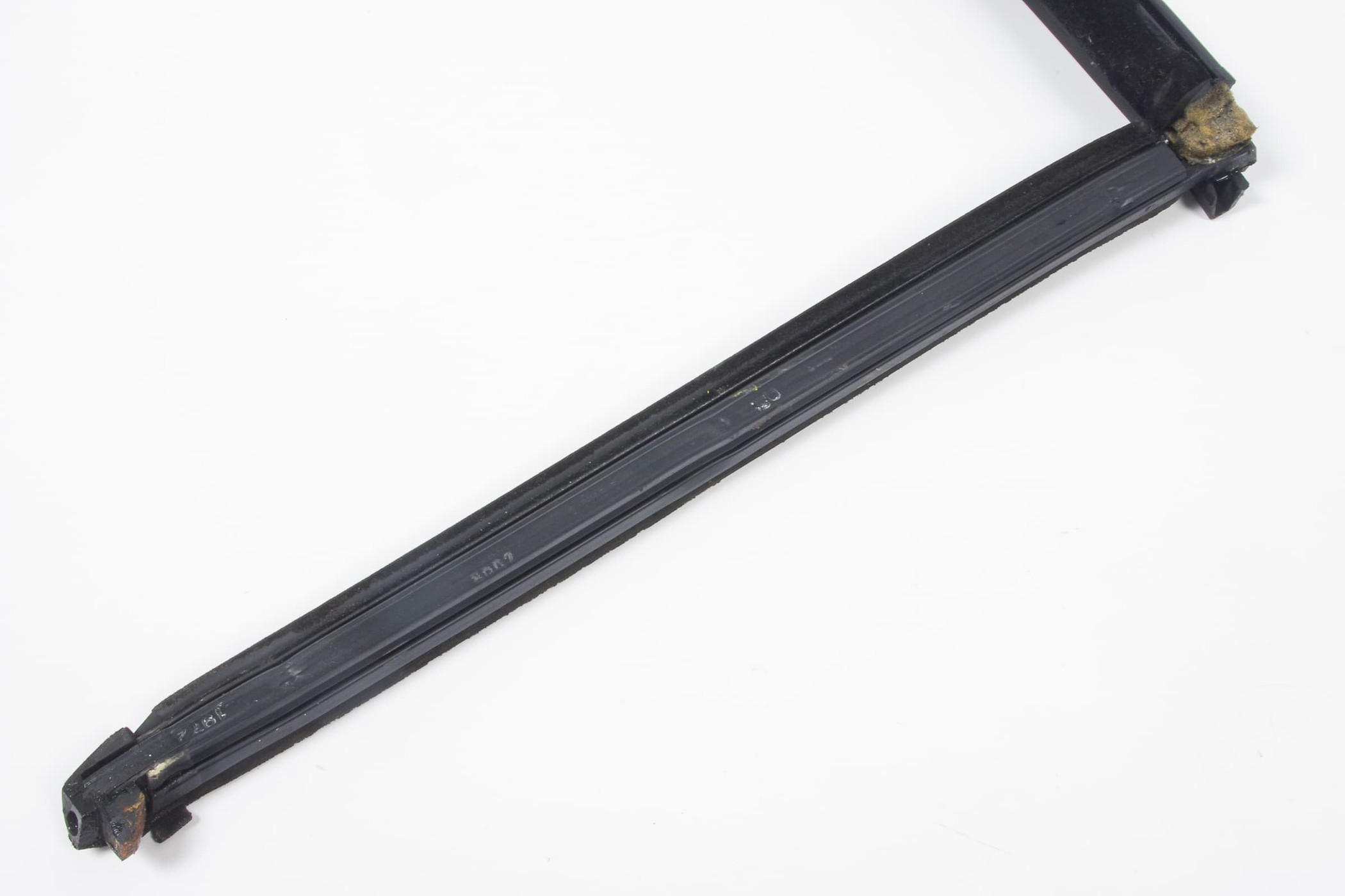 Mercedes 1297900066 Hardtop Seal | R129 SL