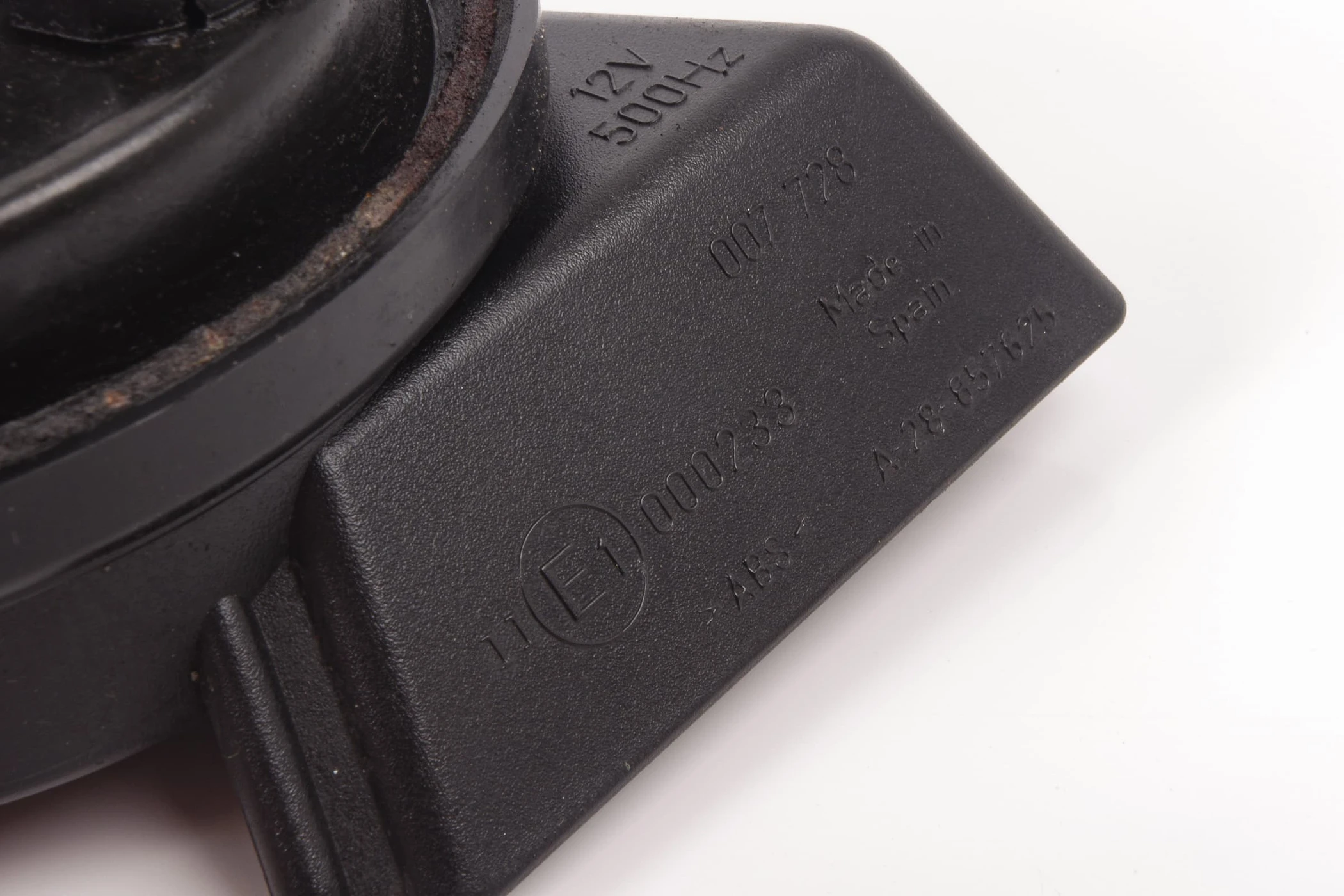 Mercedes 0045428120 Horn - Left | W163 M W203 CL203 C C209 A209 CLK C215 CL...