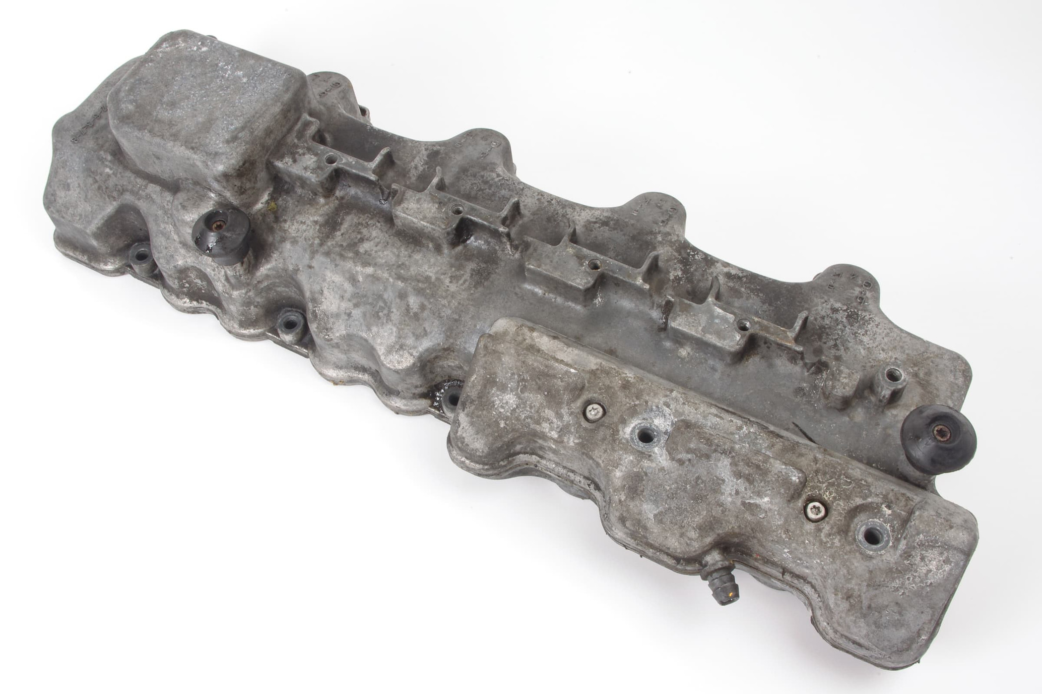 Mercedes 1130160505 AMG Valve Cylinder Head Cover - Right | W163 M R171 SLK...