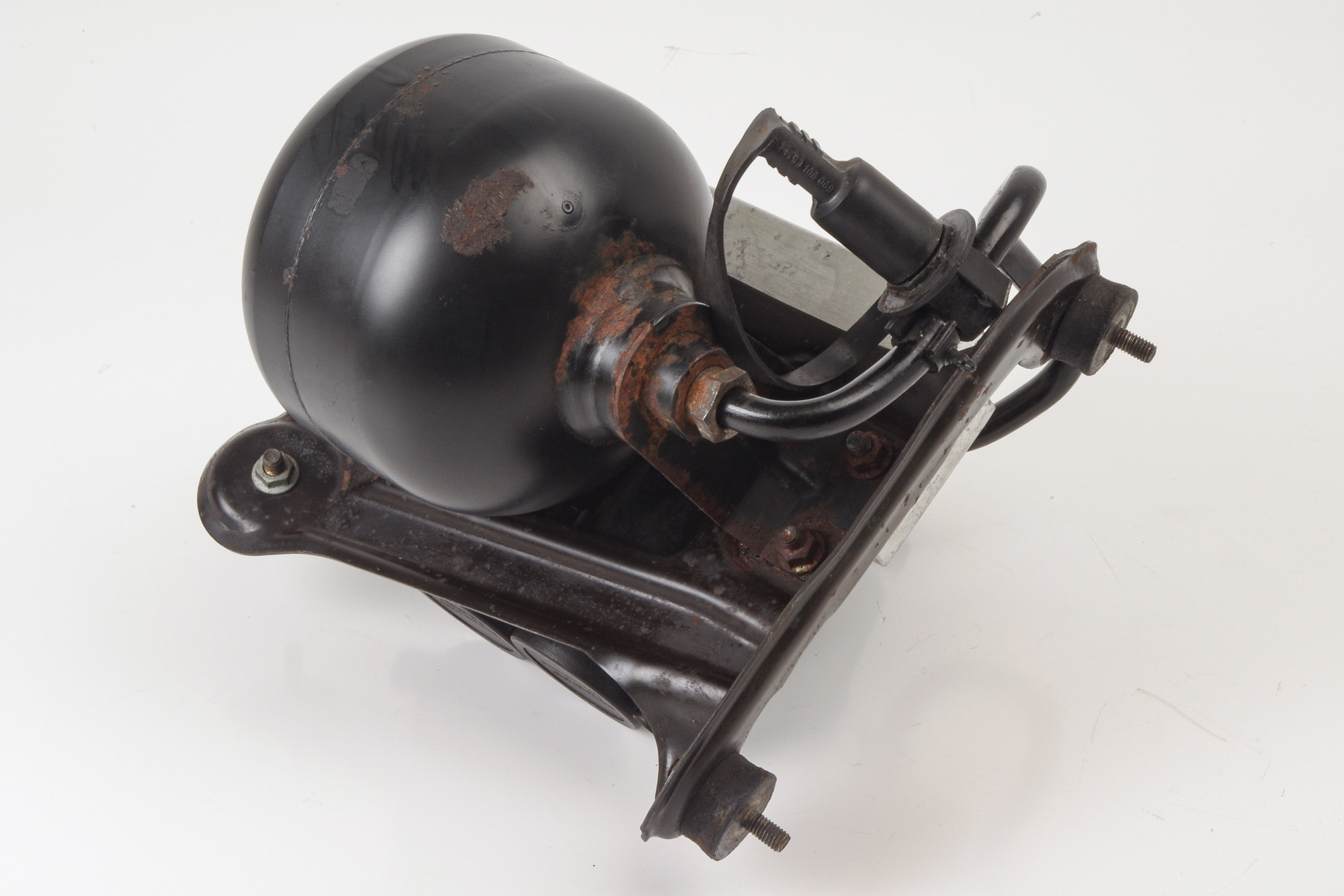 Mercedes 2203200358 ABC Valve Block - Front | R129 R230 SL C215 CL W220 S