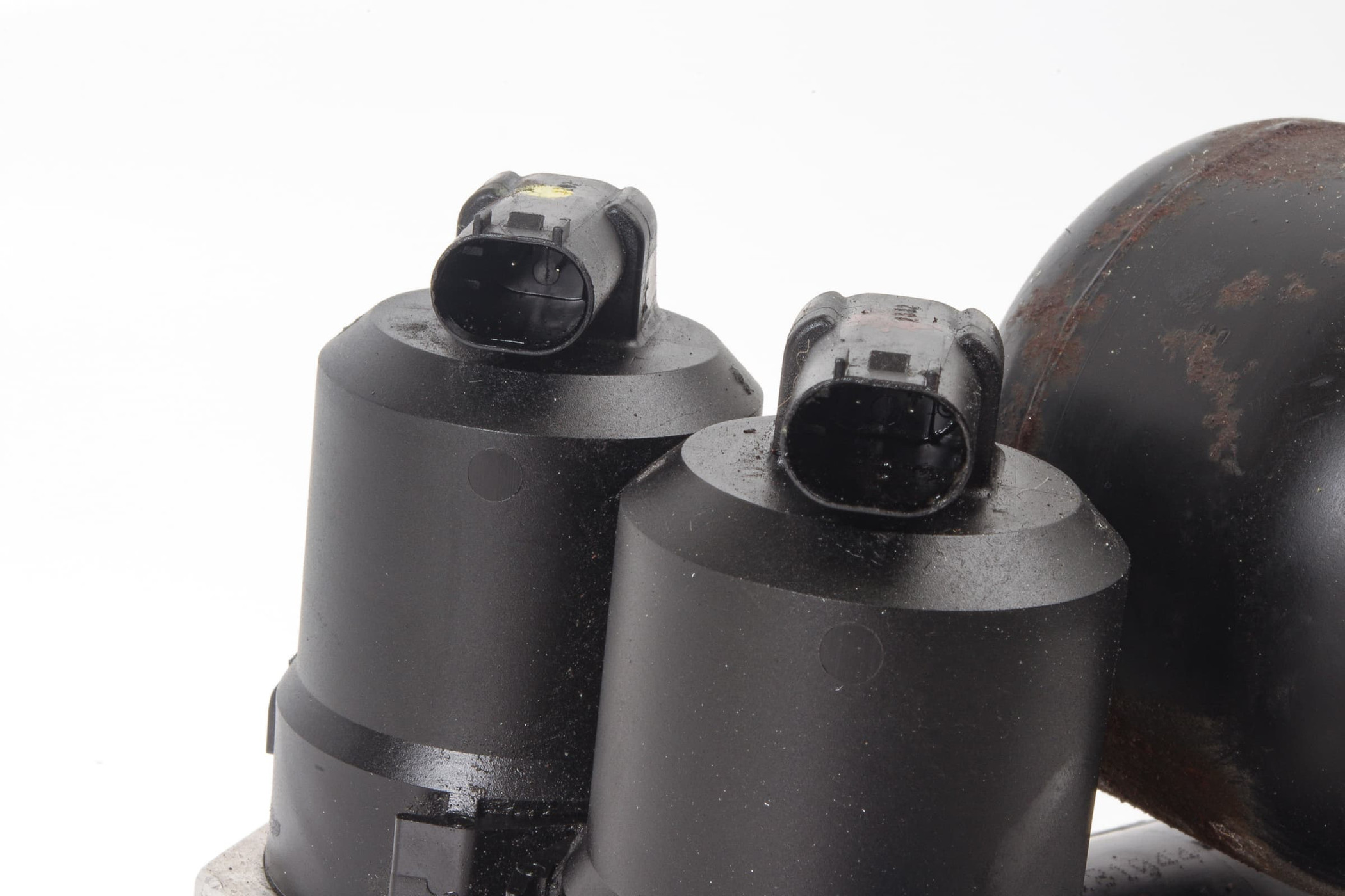 Mercedes 2203200358 ABC Valve Block - Rear (c) | R129 R230 SL C215 CL W220 S