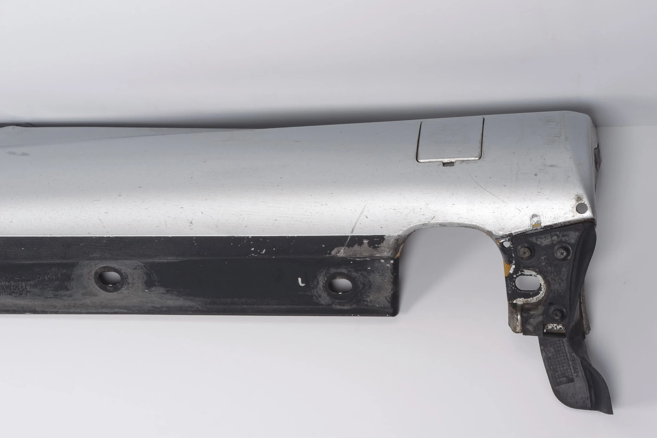Mercedes 2156980554 Skirt Panel - Left Silver | C215 CL