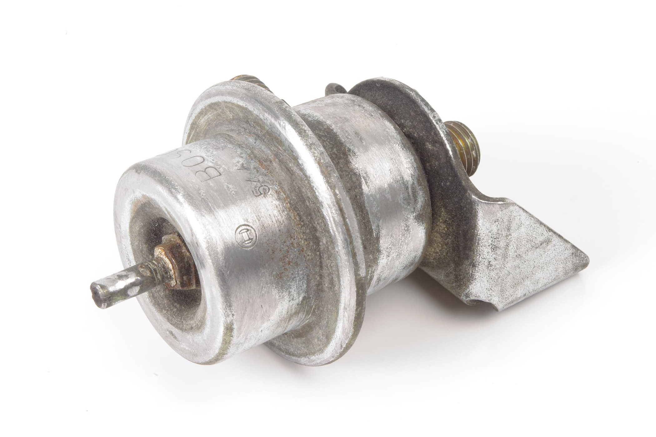 Mercedes 0000780592 Fuel Pressure Regulator | C107 R107 SL W116 W126 S W123 E...