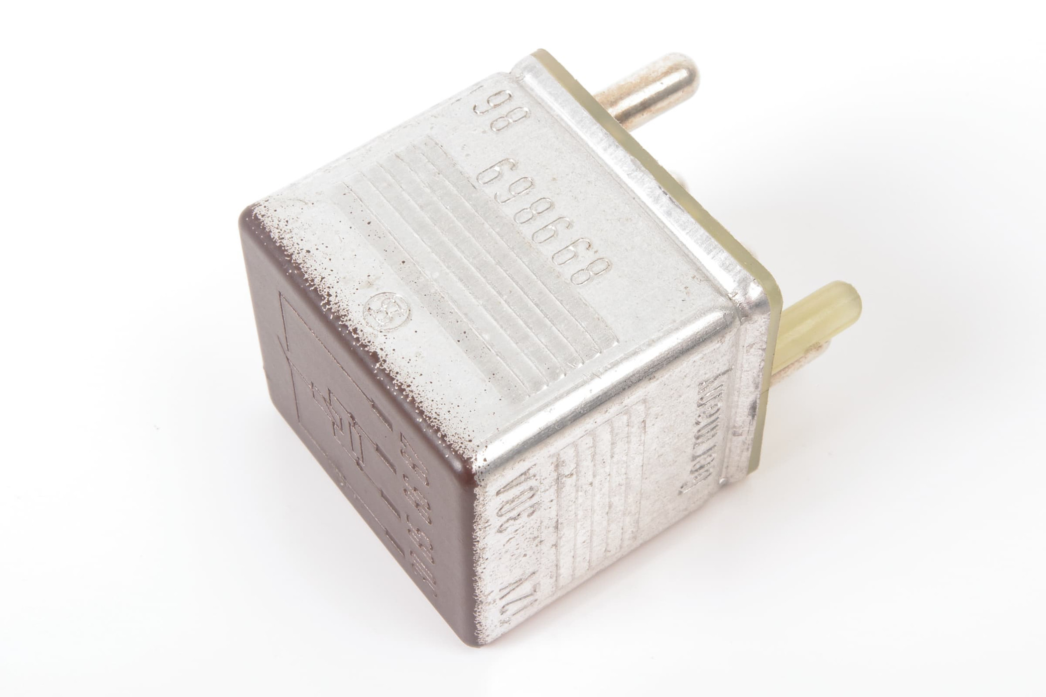 Mercedes 0015428319 Fuel Pump Relay | W140 V140 C140 S