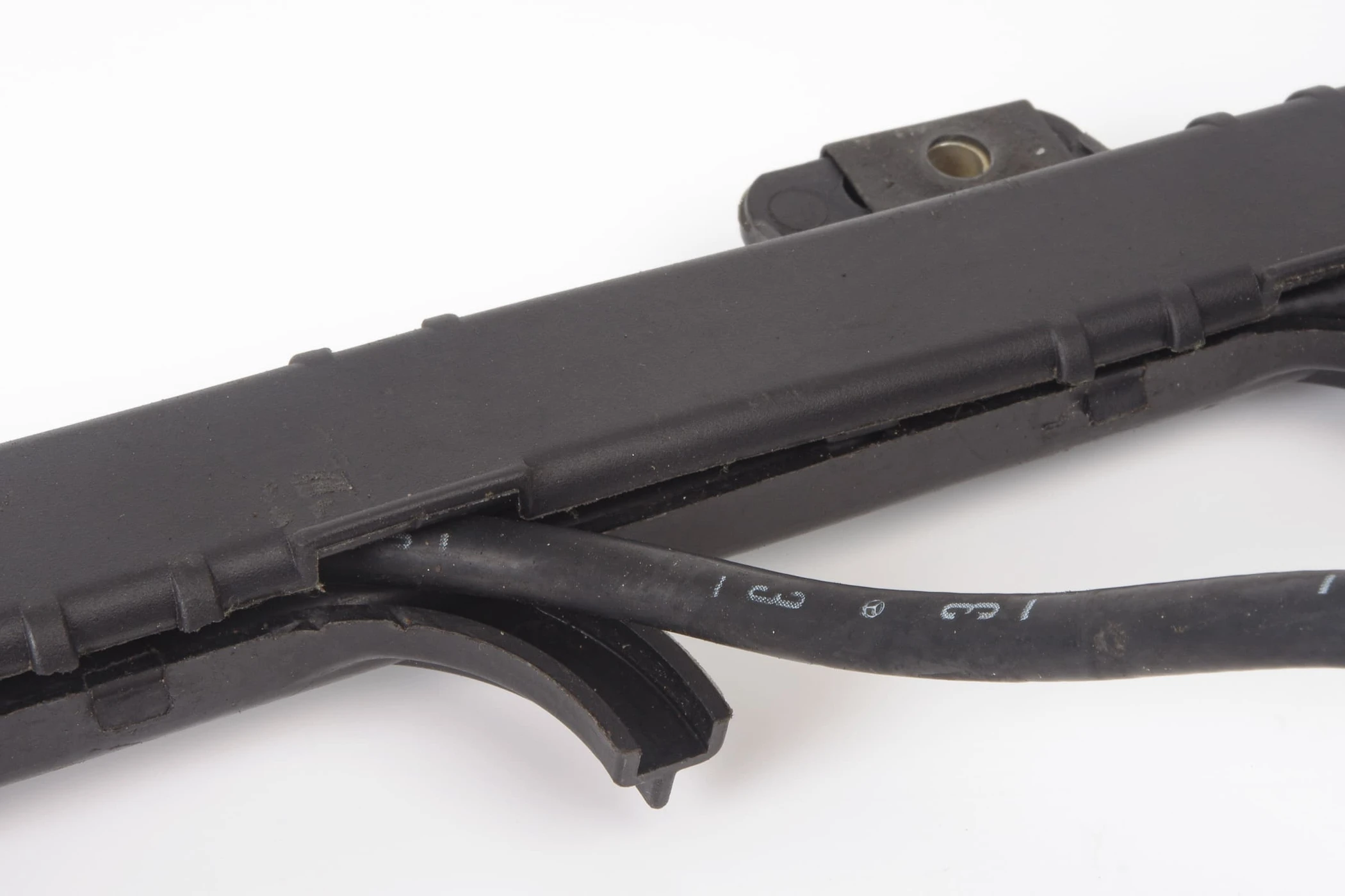 Mercedes 0001566610 Ignition Lead x6 - Right | R129 SL W140 V140 C140 S