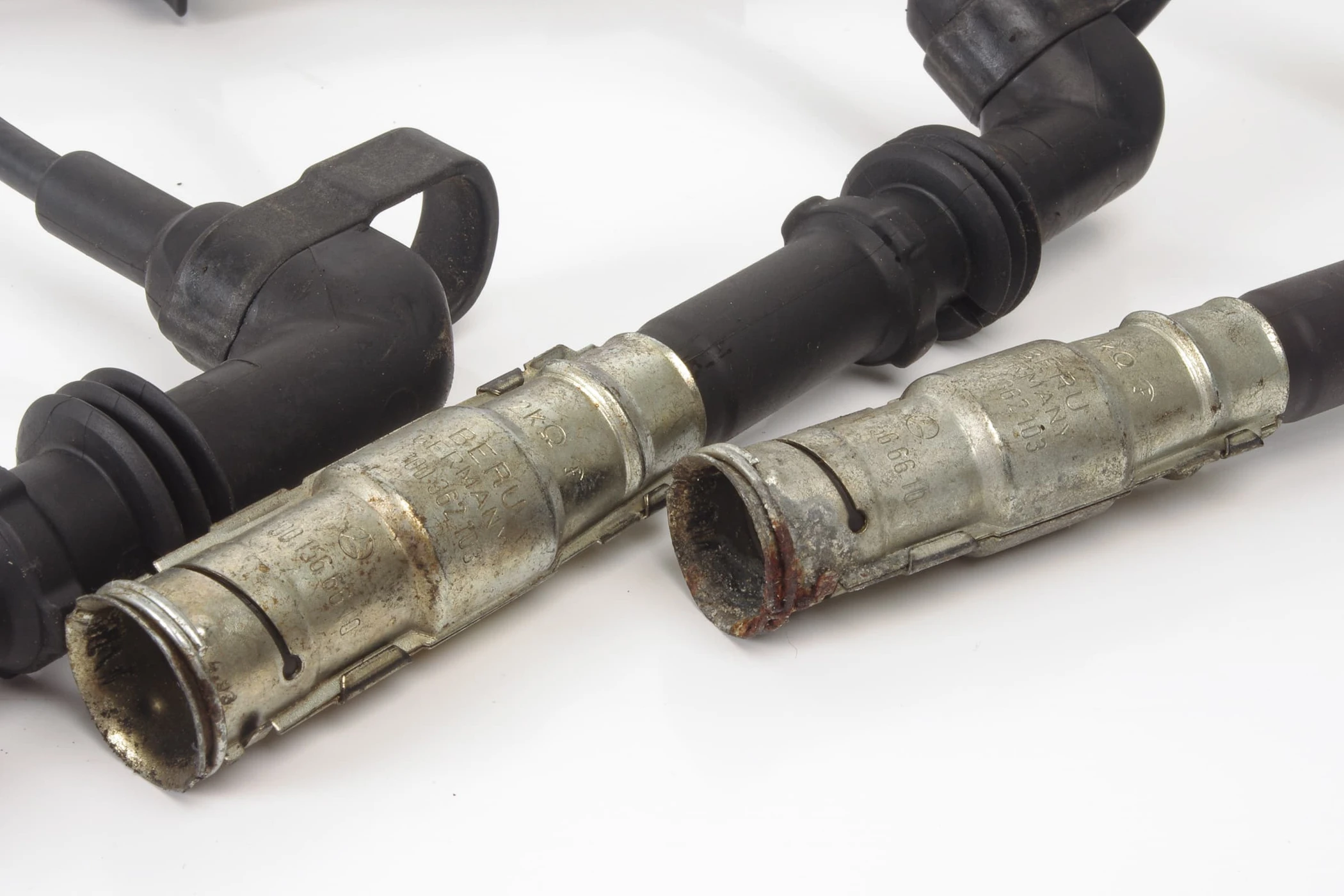 Mercedes 0001566610 Ignition Lead x6 - Right | R129 SL W140 V140 C140 S