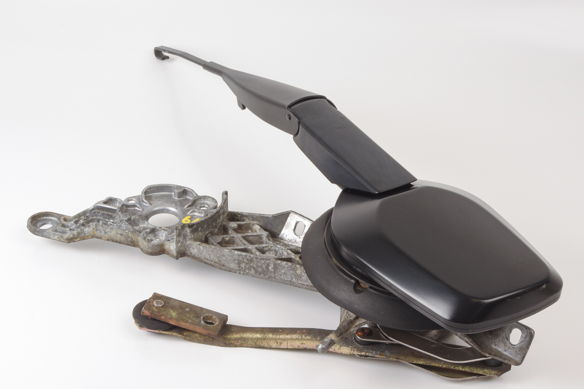 Mercedes 0018201207 Wiper Mechanism (d) | R129 SL