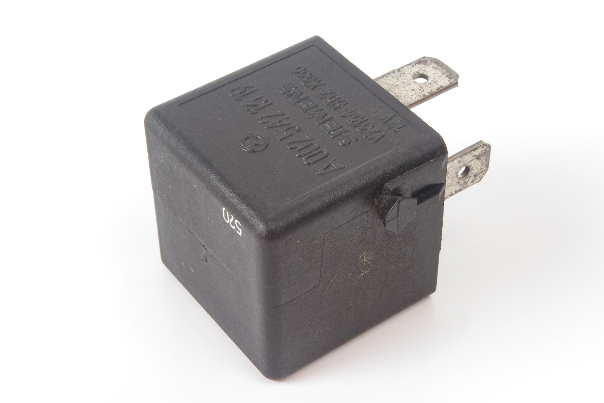 Mercedes 0025421319 Multi Function Relay (a) | R129 R230 R231 SL W164 W166 M...