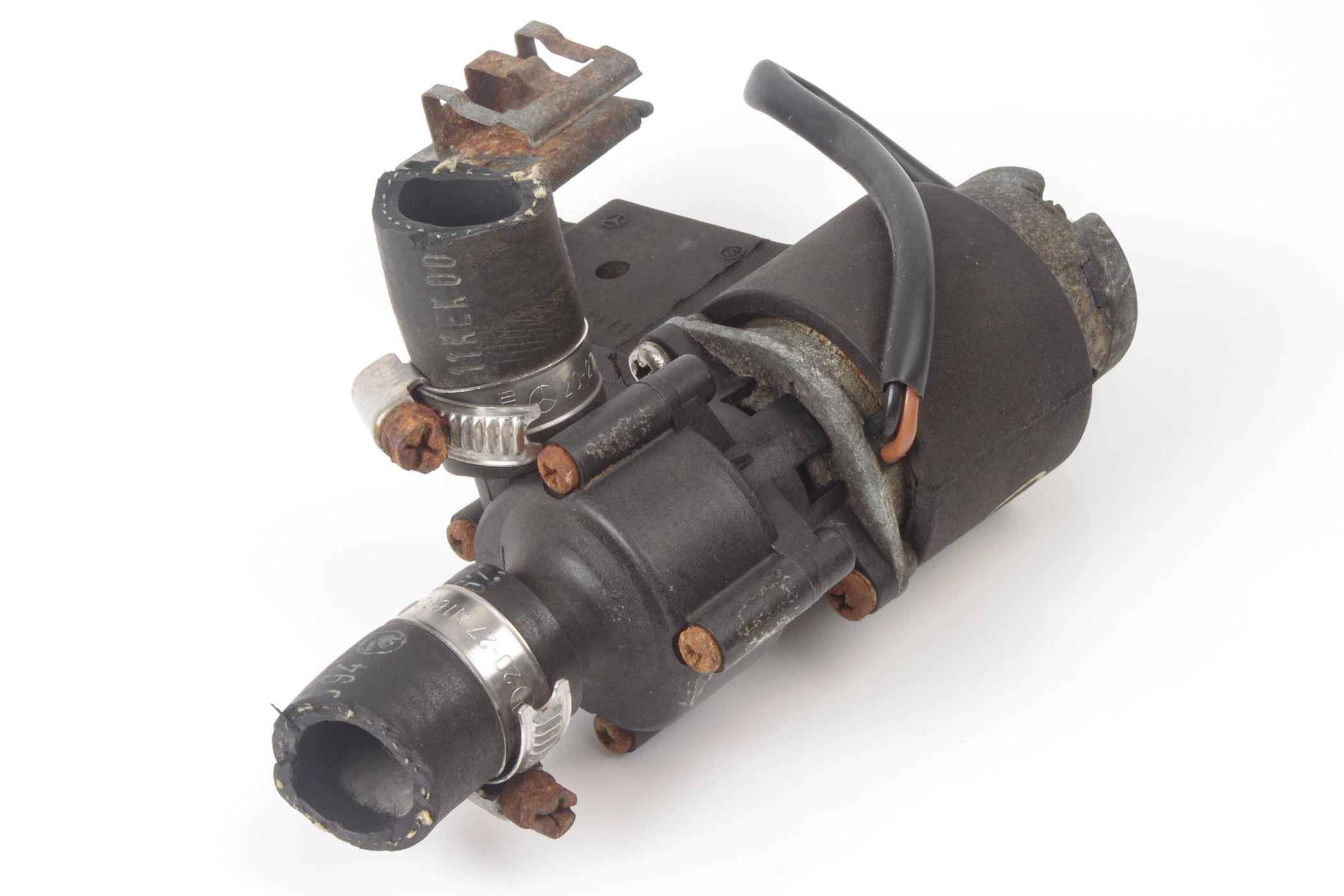 Mercedes 0018351064 Water Pump (b) | W124 E R129 SL